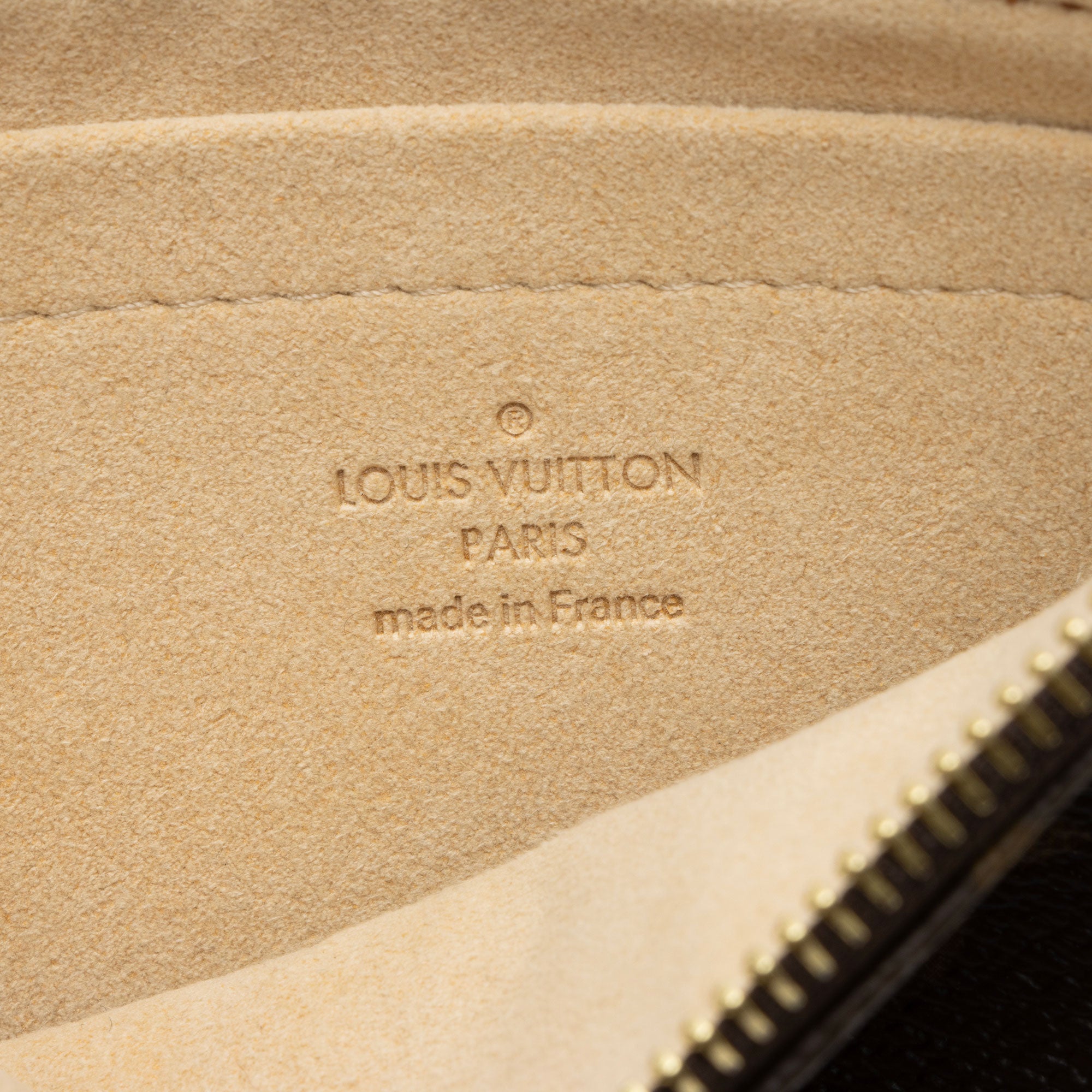 Louis Vuitton Monogram Canvas Milla MM Pochette (SHF-5uMDHD)
