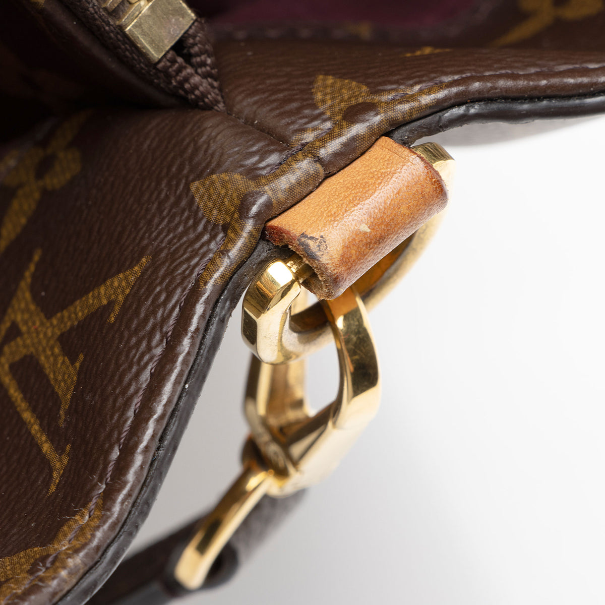 Louis Vuitton Monogram Canvas Montaigne MM Tote