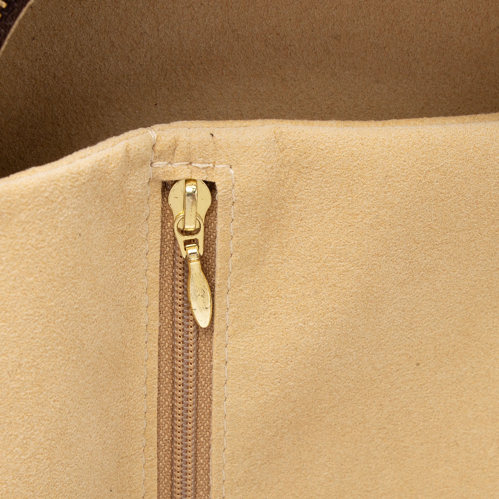 Louis Vuitton Monogram Canvas Monte Carlo Jewelry Box (SHF-L2inyk)