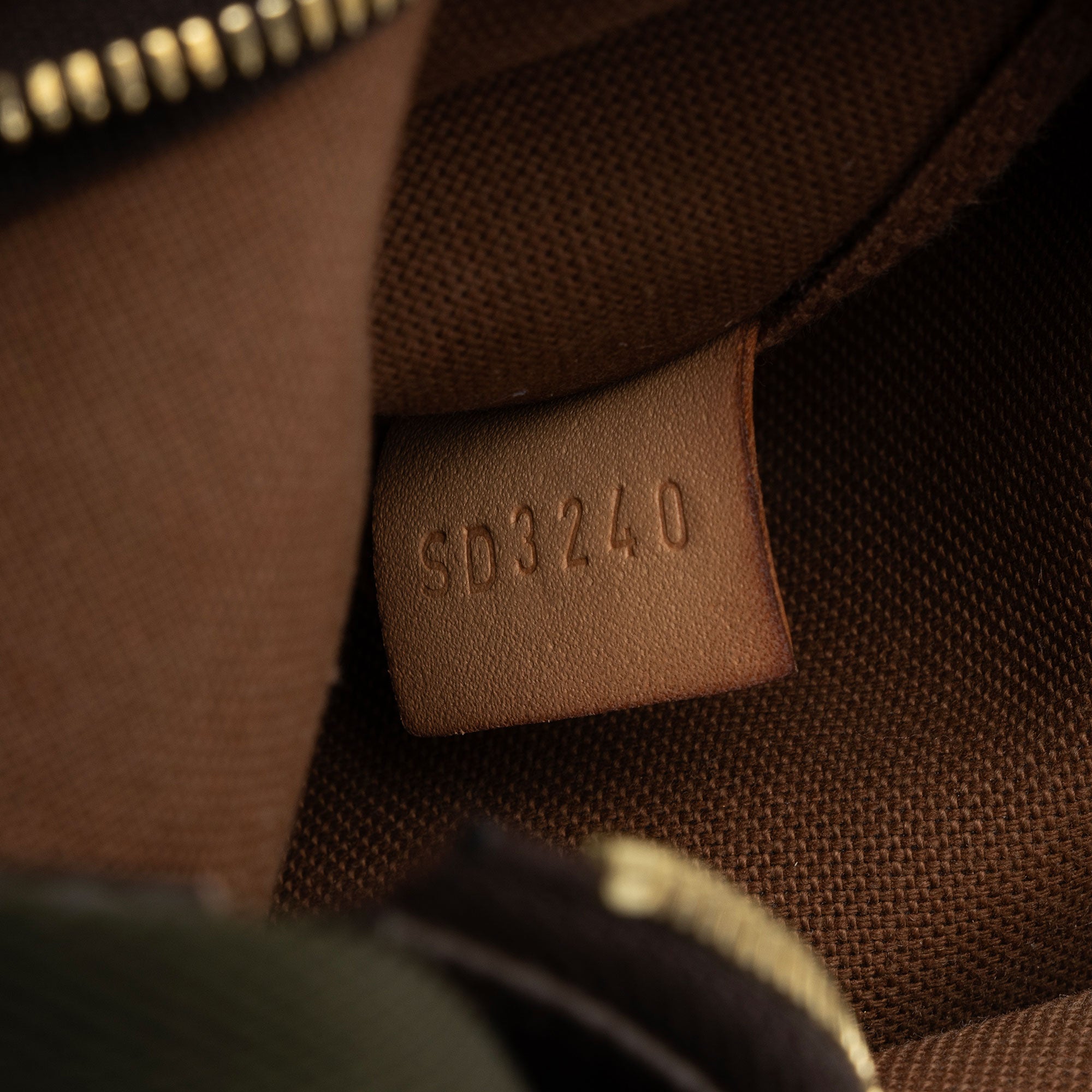 Louis Vuitton Monogram Canvas Multi-Pochette Accessoires - FINAL SALE (SHF-ZgwqhN)