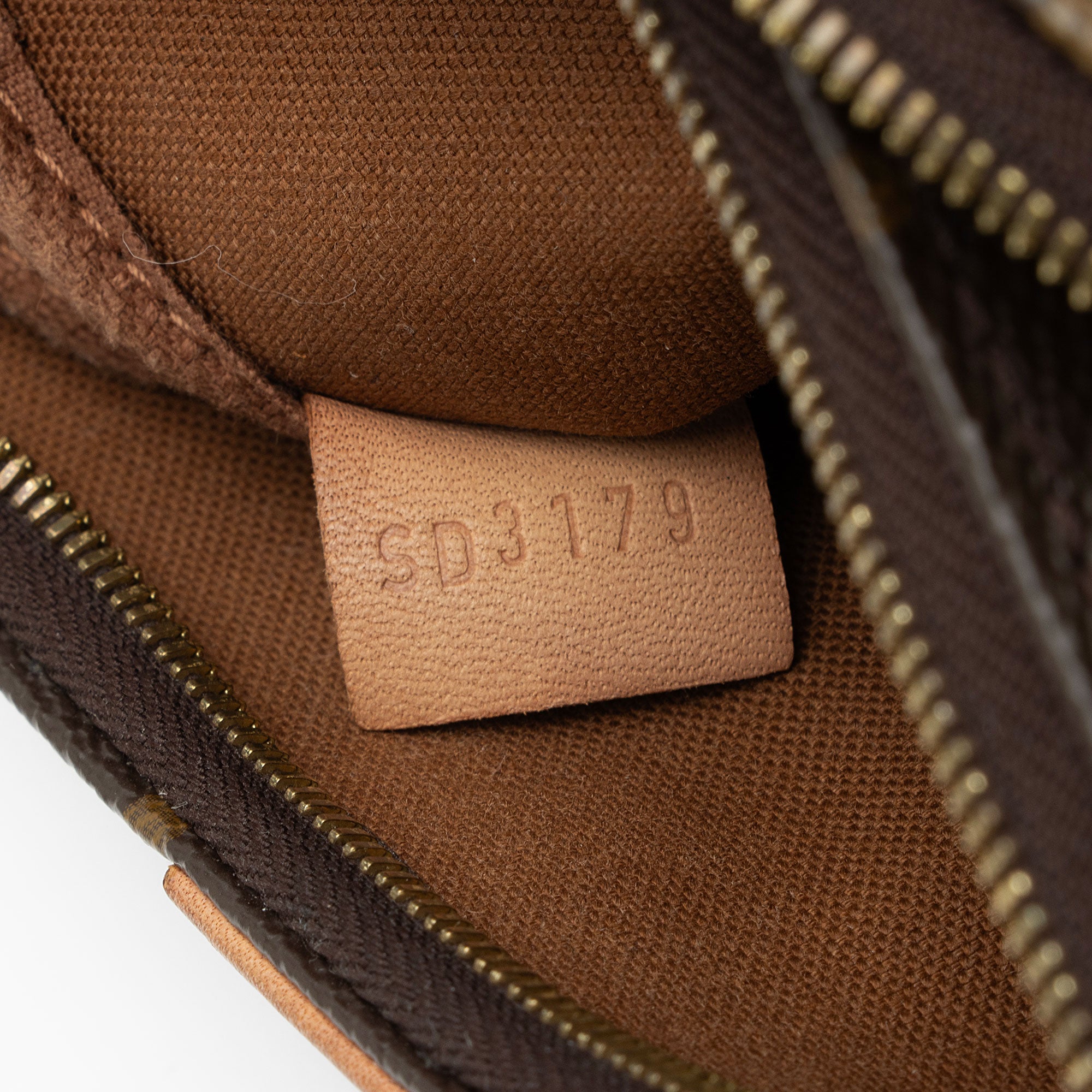 Louis Vuitton Monogram Canvas Multi-Pochette Accessoires (SHF-1m0o71)