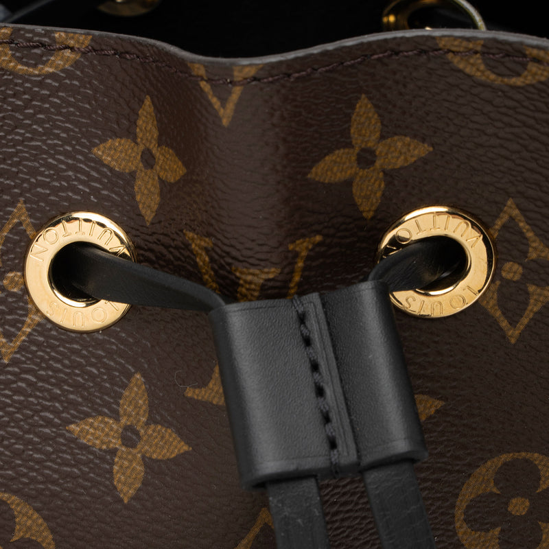 Louis Vuitton Monogram Canvas Neonoe Shoulder Bag (SHF-7xYFQa)