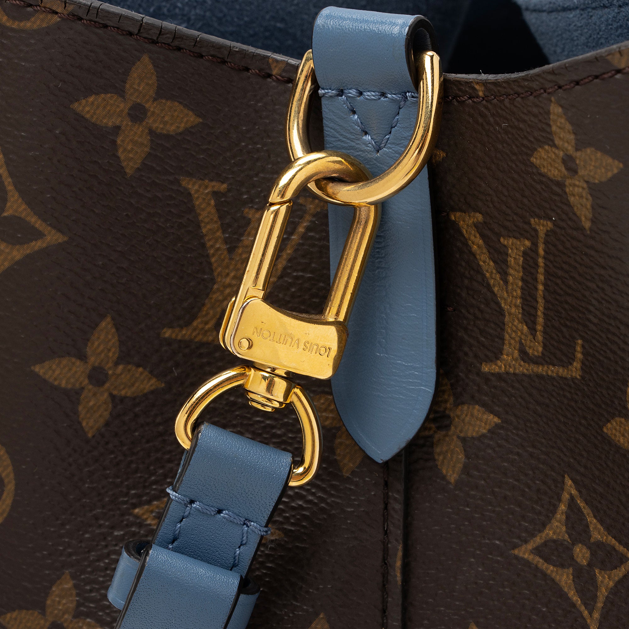 Louis Vuitton Monogram Canvas Neonoe Shoulder Bag (SHF-hyKvaa)