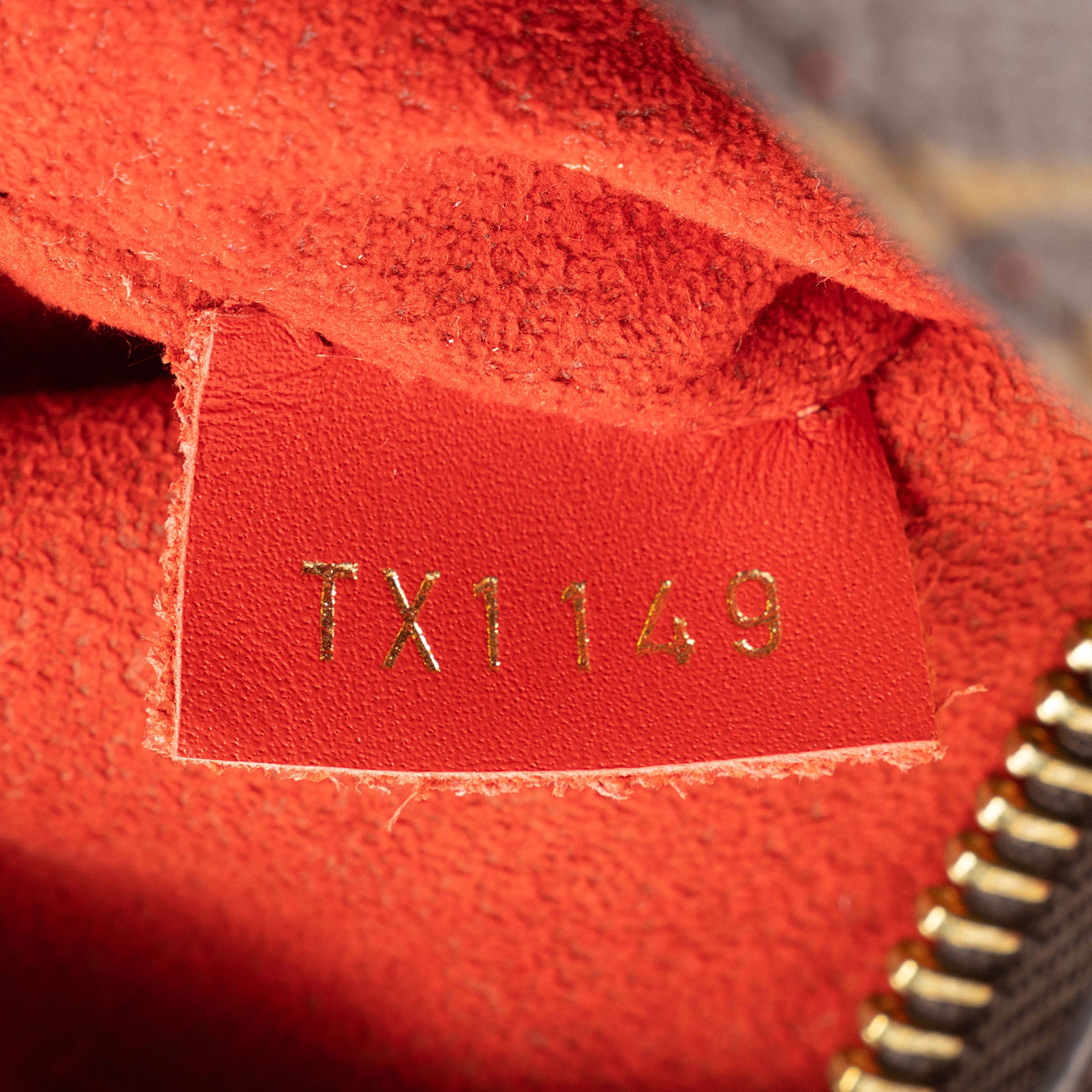 Louis Vuitton Monogram Canvas Neonoe MM Shoulder Bag (SHF-5loHtT)