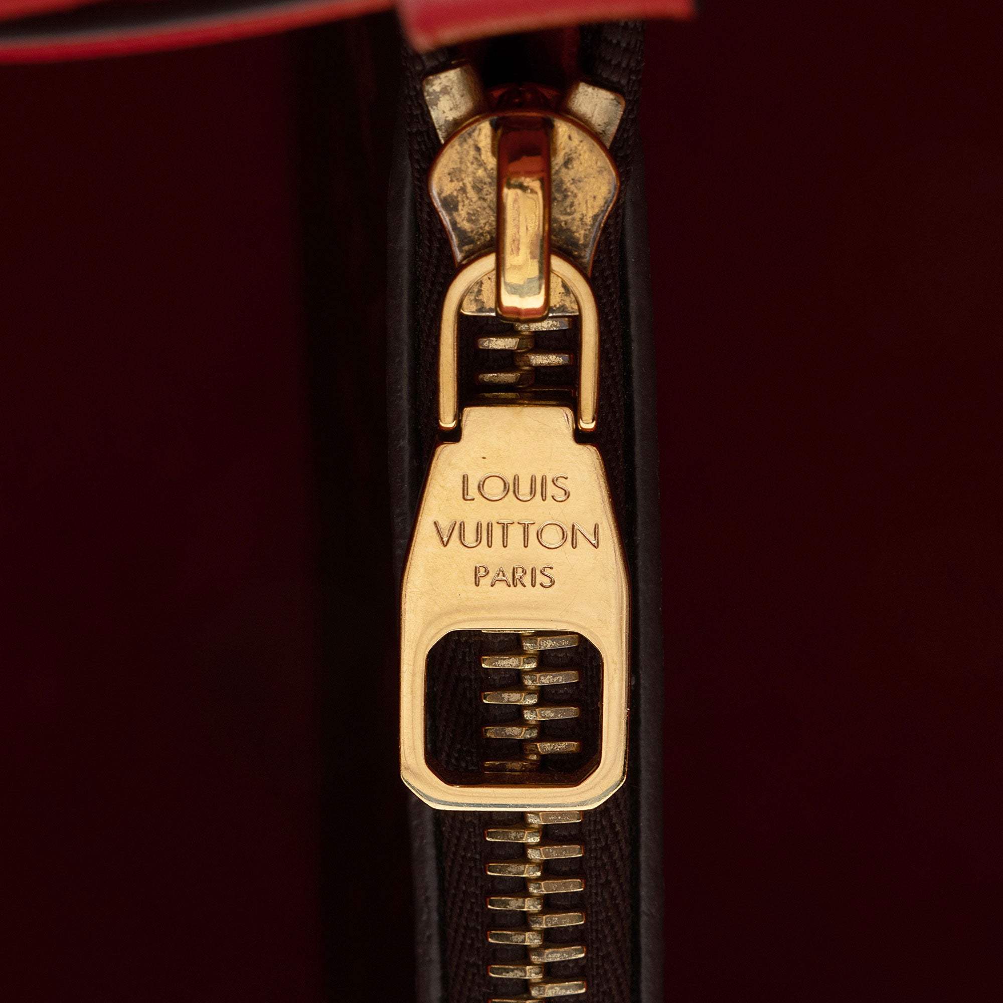 Louis Vuitton Monogram Canvas Neonoe MM Shoulder Bag (SHF-5loHtT)