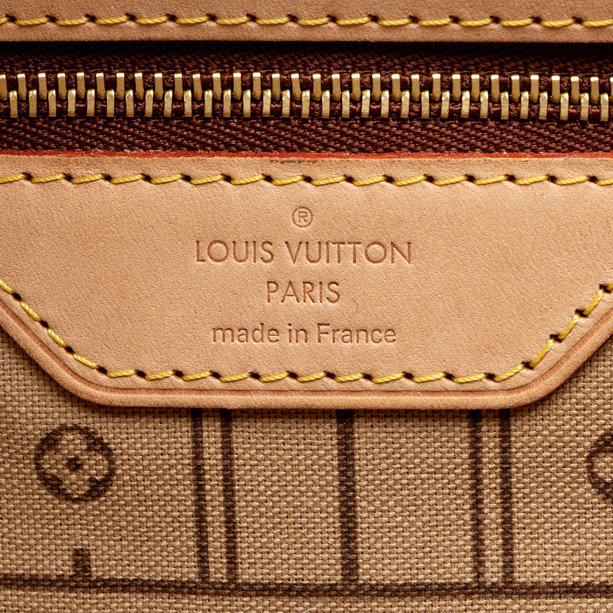 Louis Vuitton Monogram Canvas Neverfull GM Tote (SHF-n869XF)