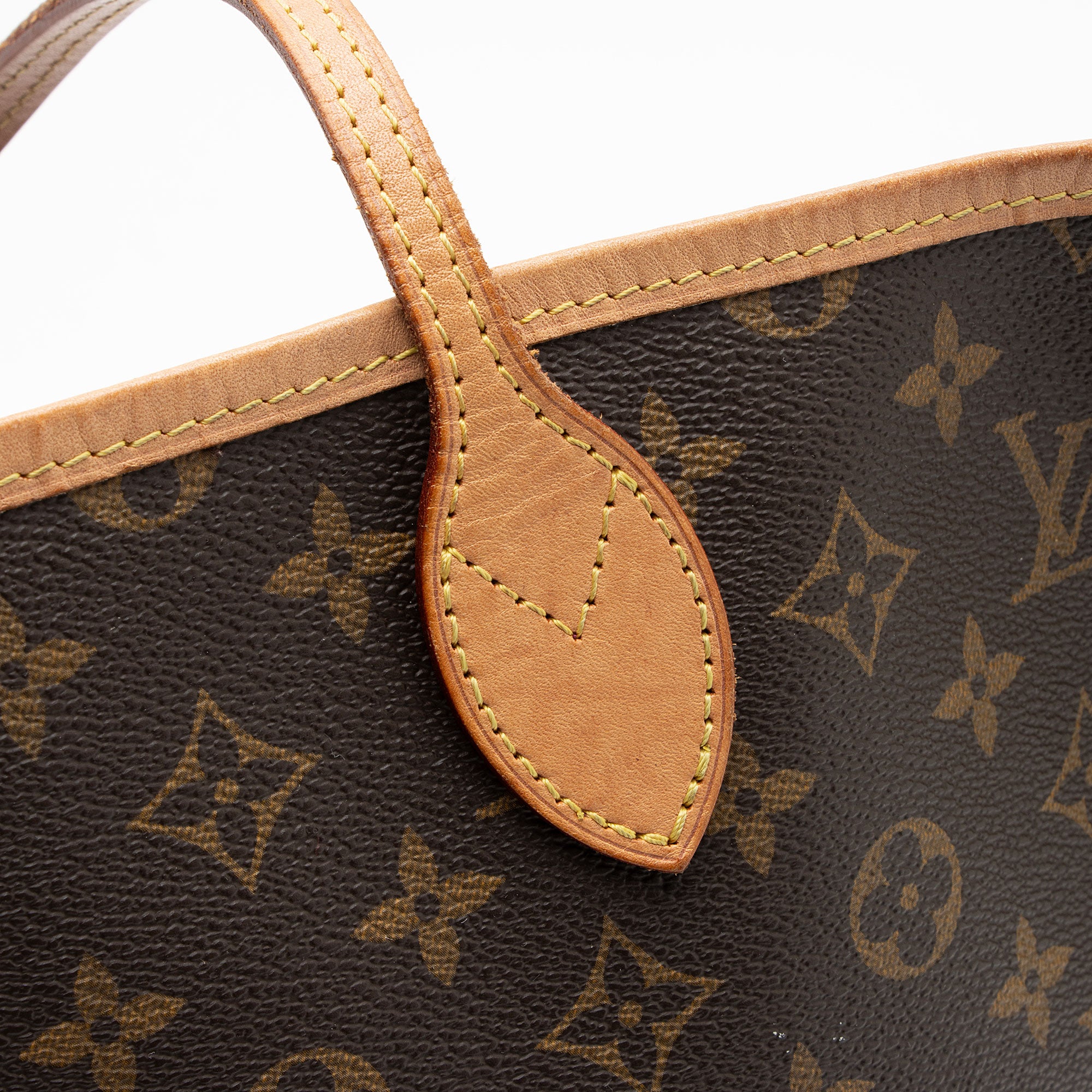 Louis Vuitton Monogram Canvas Neverfull GM Tote (SHF-O1LW0Q)
