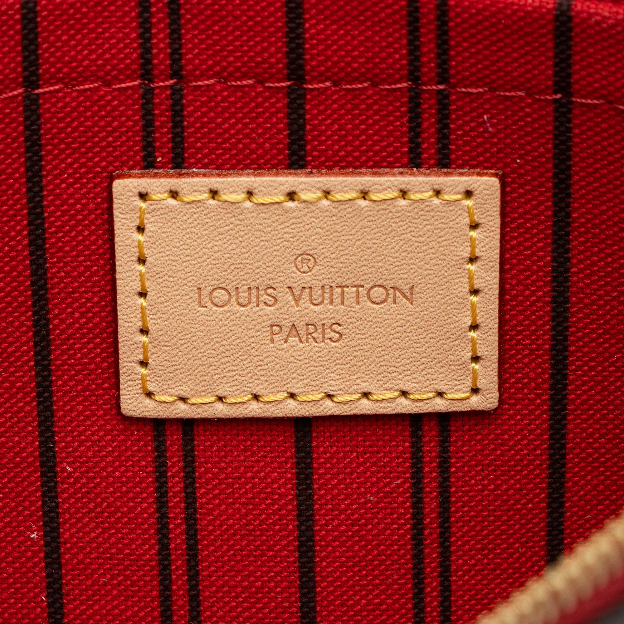Louis Vuitton Monogram Canvas Neverfull MM Pochette (SHF-3oGyj8)