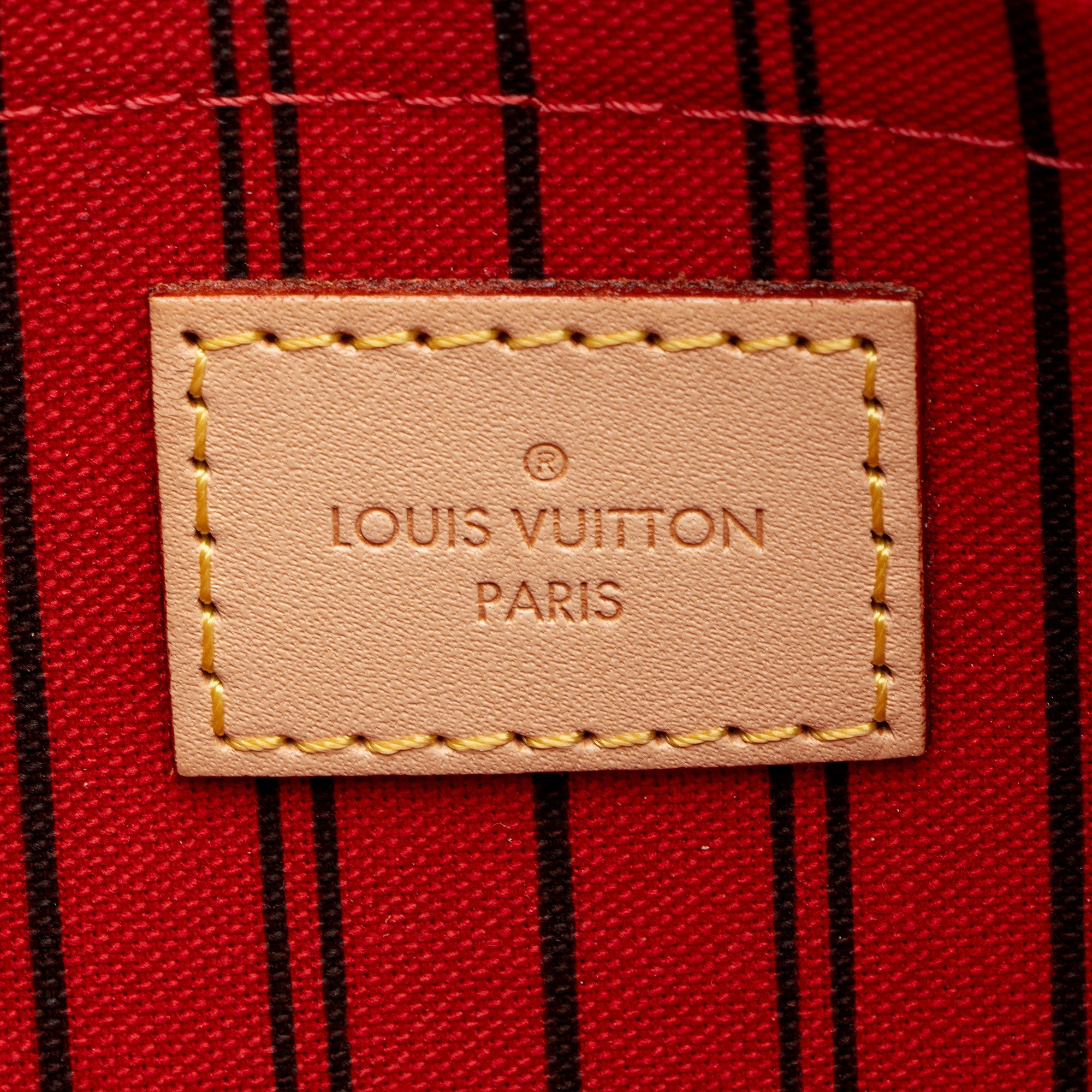 Louis Vuitton Monogram Canvas Neverfull MM Pochette