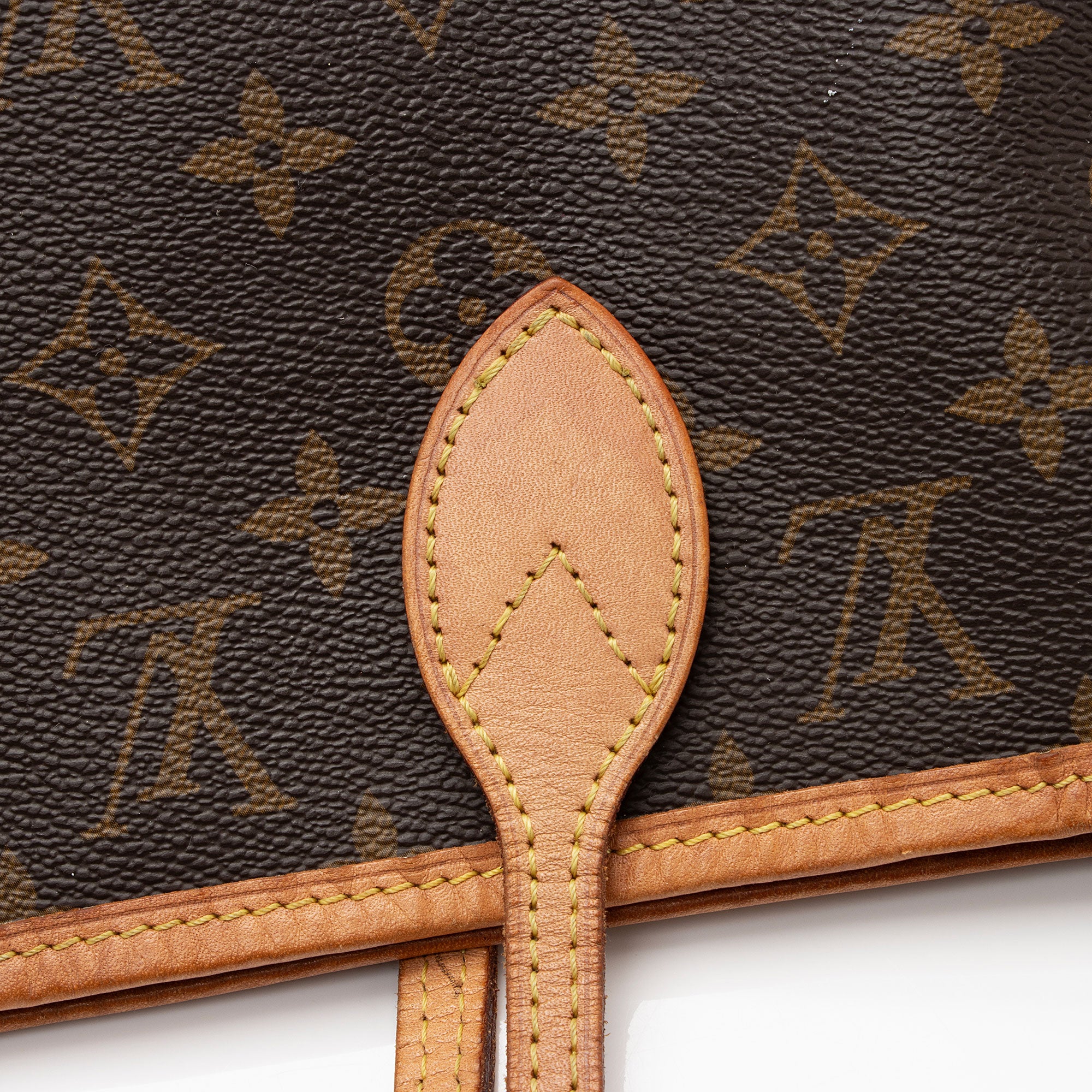 Louis Vuitton Monogram Canvas Neverfull MM Tote (SHF-nZVIFl)
