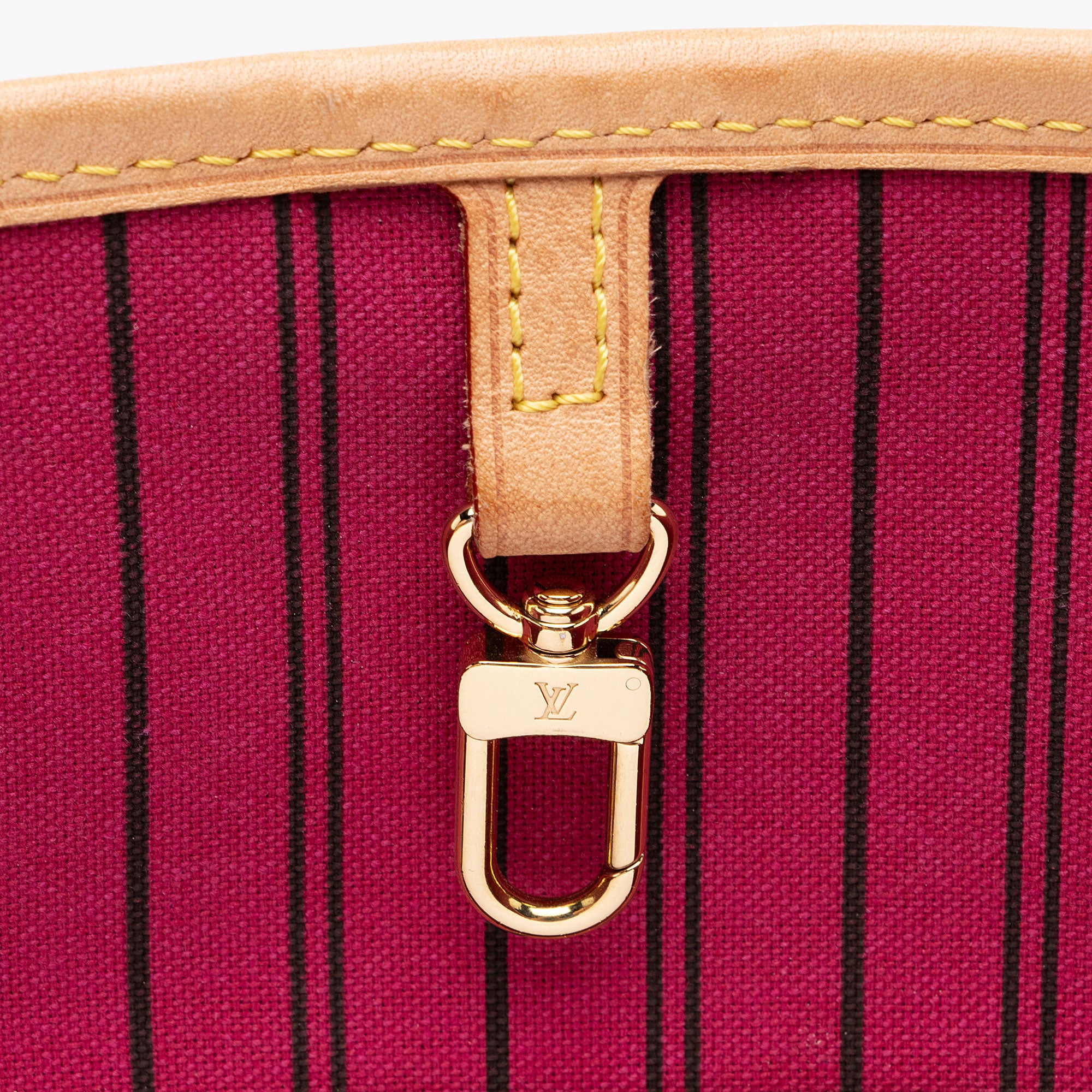 Louis Vuitton Monogram Canvas Neverfull MM Tote (SHF-9euhNB)