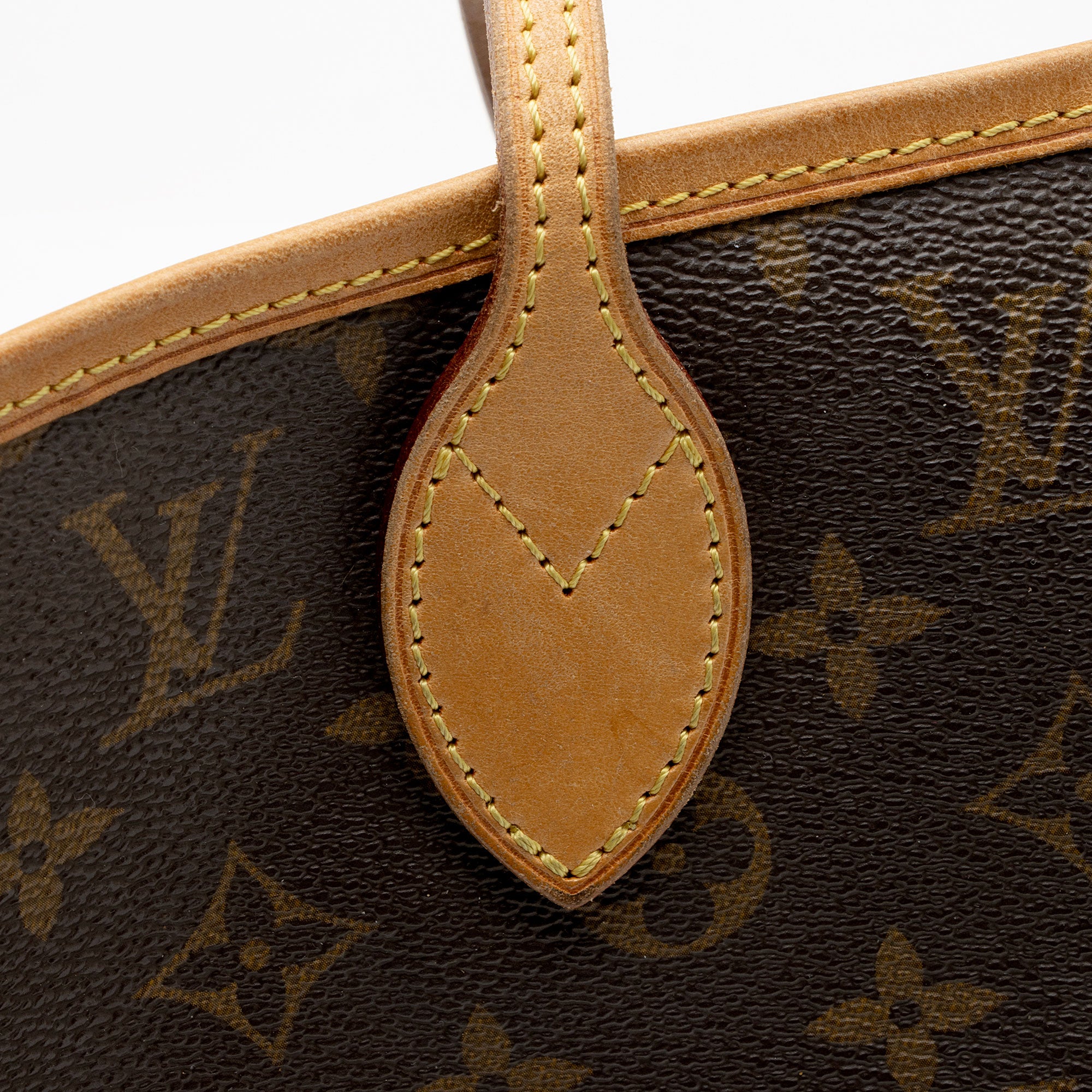 Louis Vuitton Monogram Canvas Neverfull MM Tote (SHF-kQzrek)