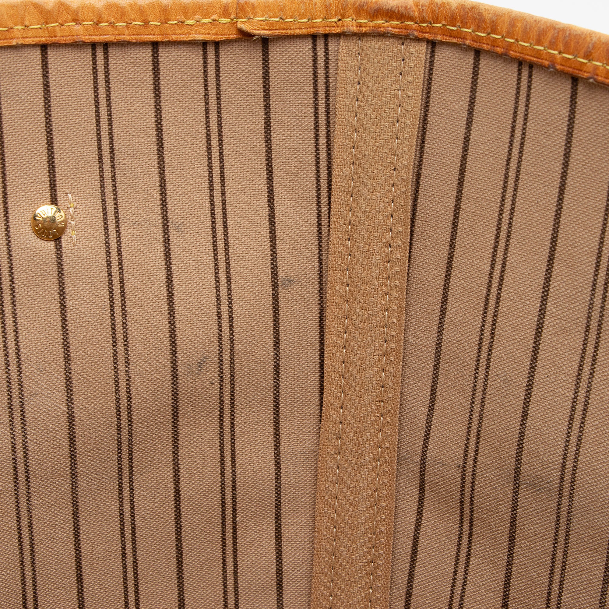 Louis Vuitton Monogram Canvas Neverfull MM Tote (SHF-gskeV5)