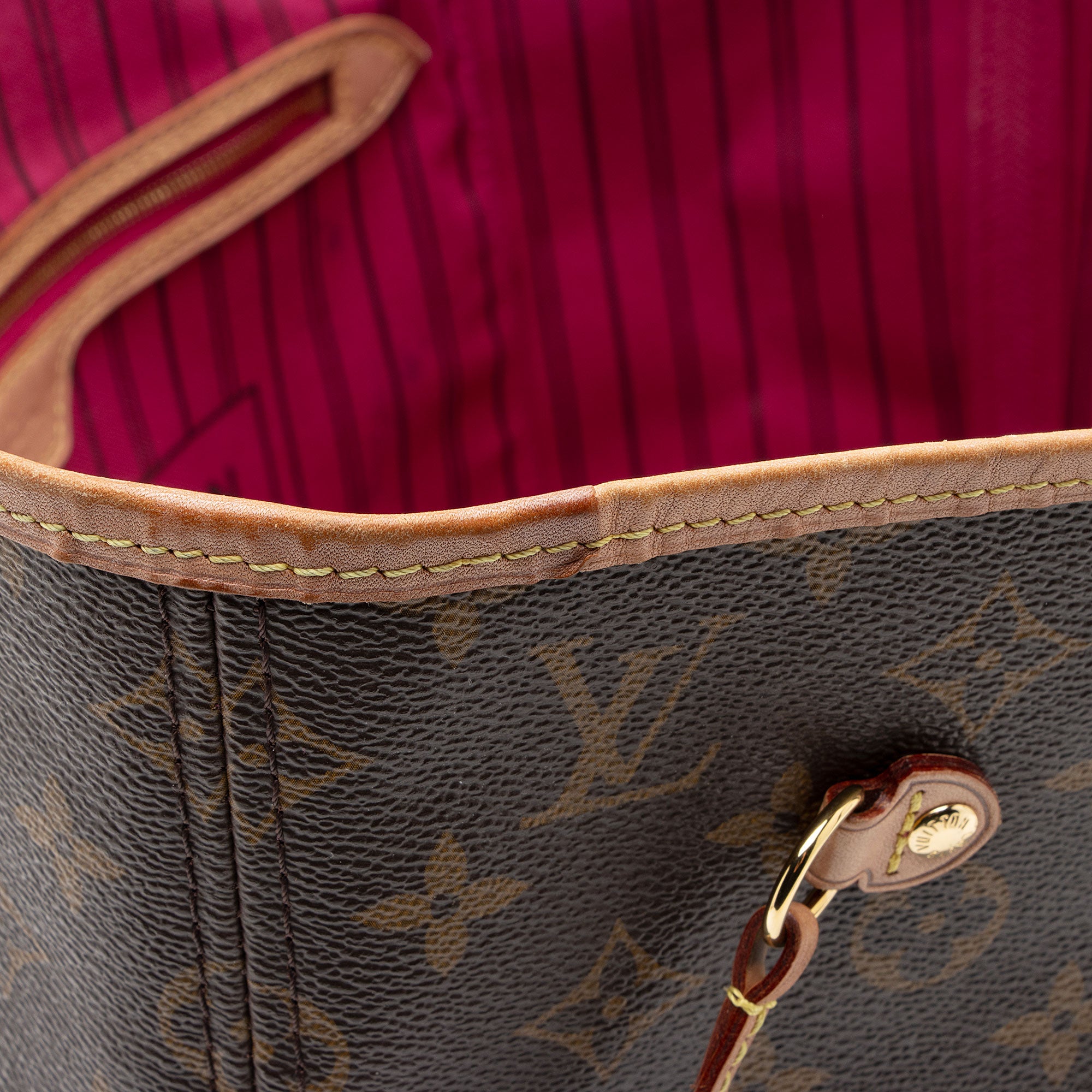 Louis Vuitton Monogram Canvas Neverfull MM Tote (SHF-ej2GA5)