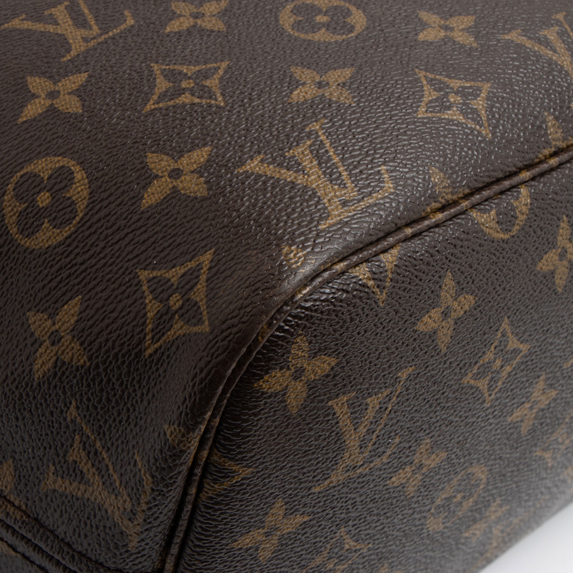 Louis Vuitton Monogram Canvas Neverfull MM Tote (SHF-UDEOS7)