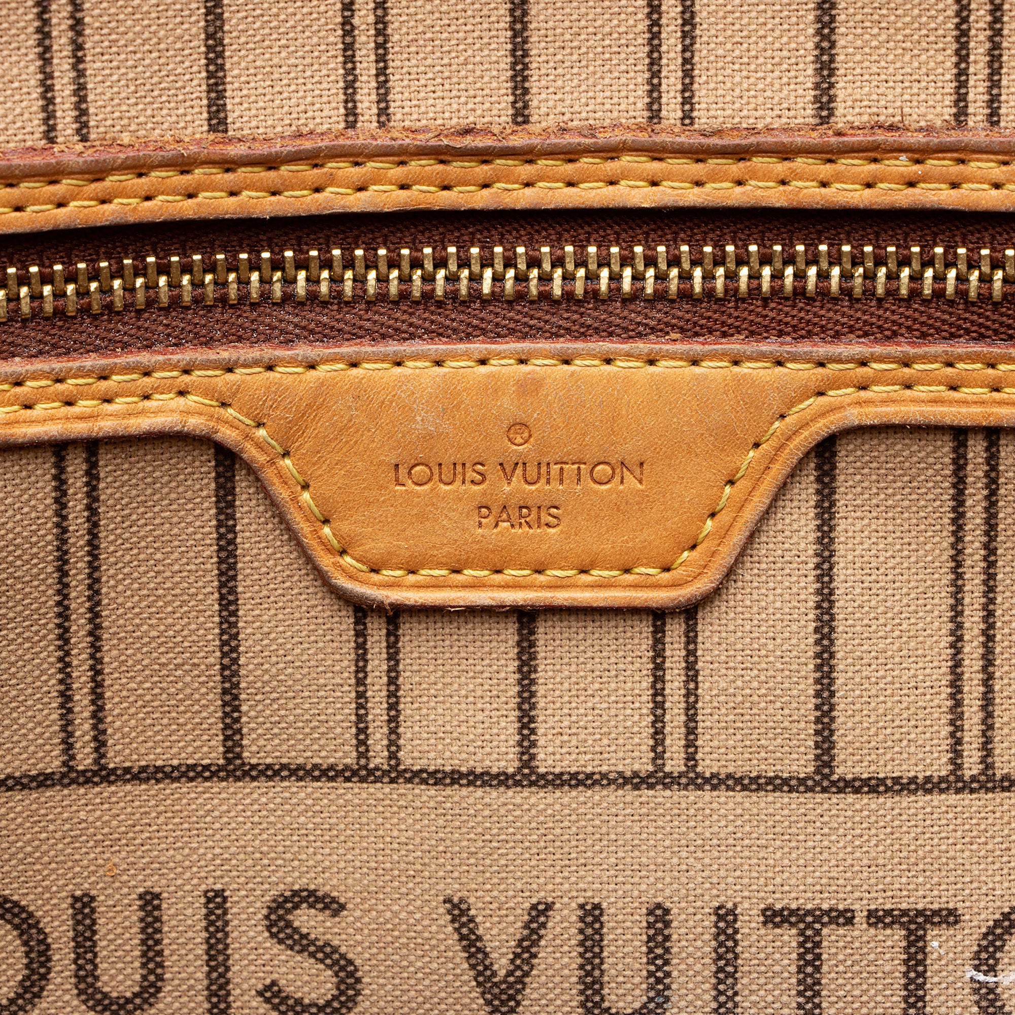 Louis Vuitton Monogram Canvas Neverfull MM Tote