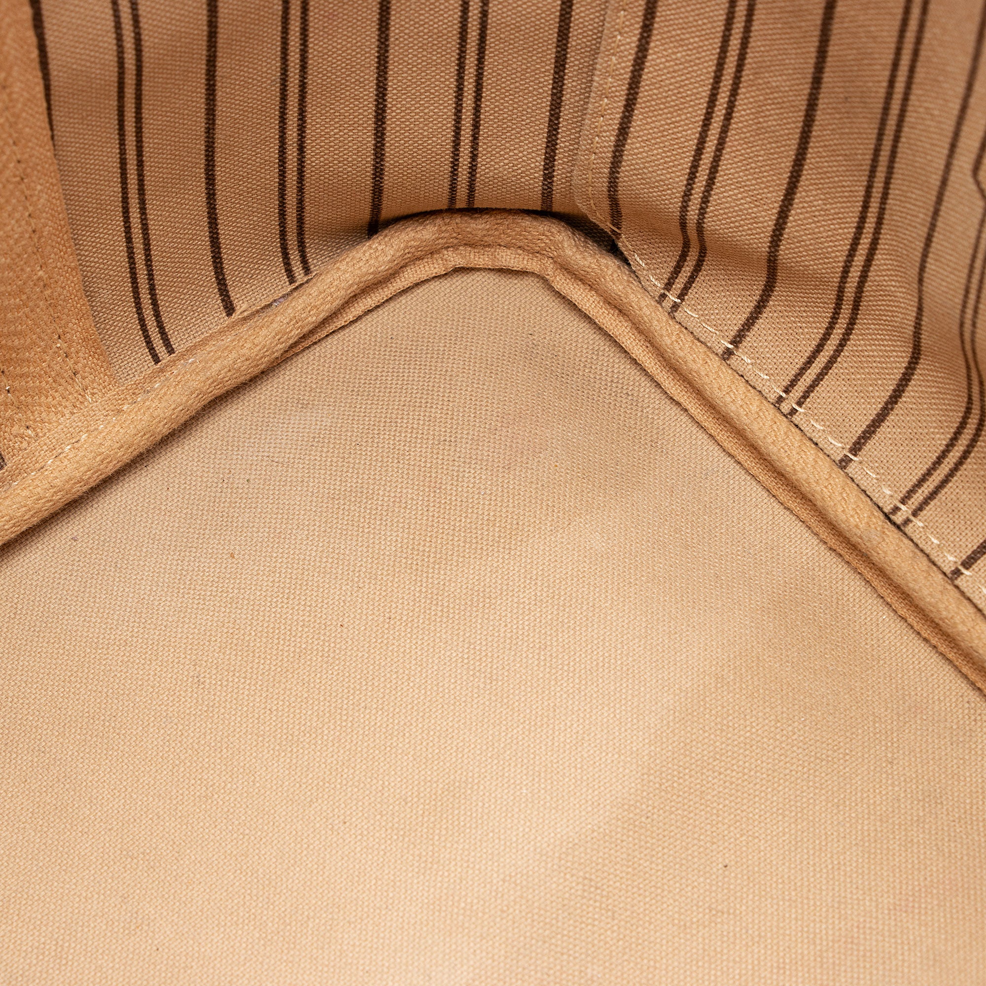 Louis Vuitton Monogram Canvas Neverfull MM Tote