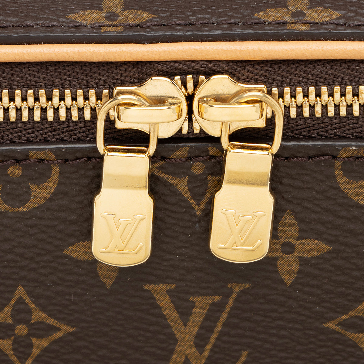 Louis Vuitton Monogram Canvas Nice Beauty Case