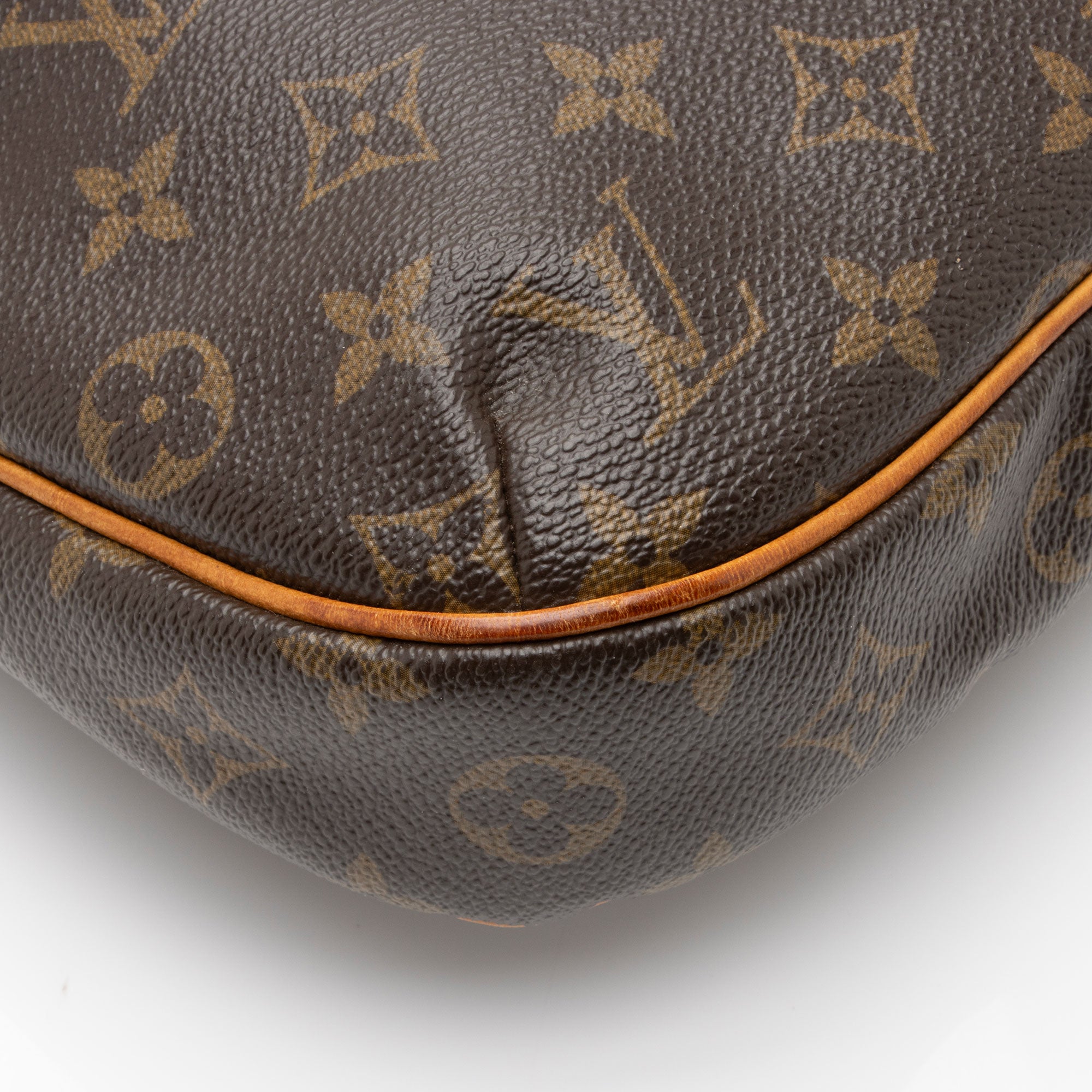 Louis Vuitton Monogram Canvas Odeon PM Shoulder Bag (SHF-SYCX2S)