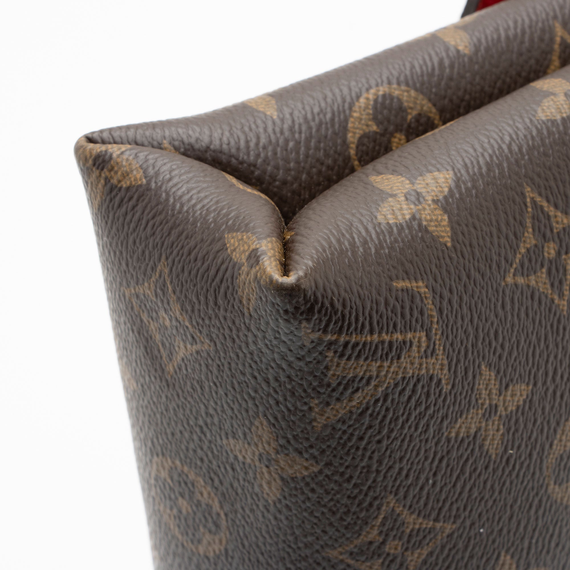 Louis Vuitton Monogram Canvas Pallas Chain Shoulder Bag (SHF-wOgVXq)