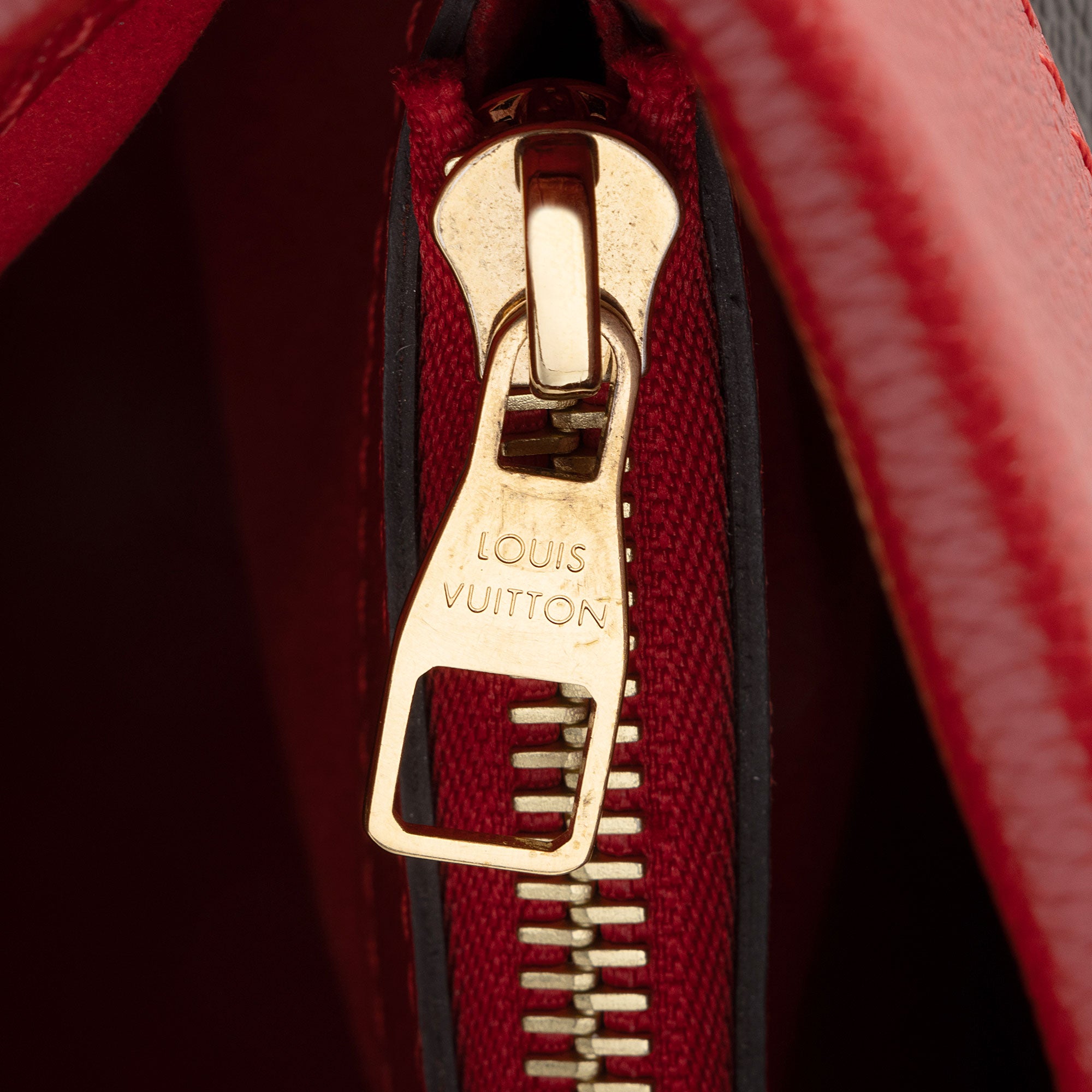 Louis Vuitton Monogram Canvas Pallas Shopper Tote (SHF-nvvYb0)