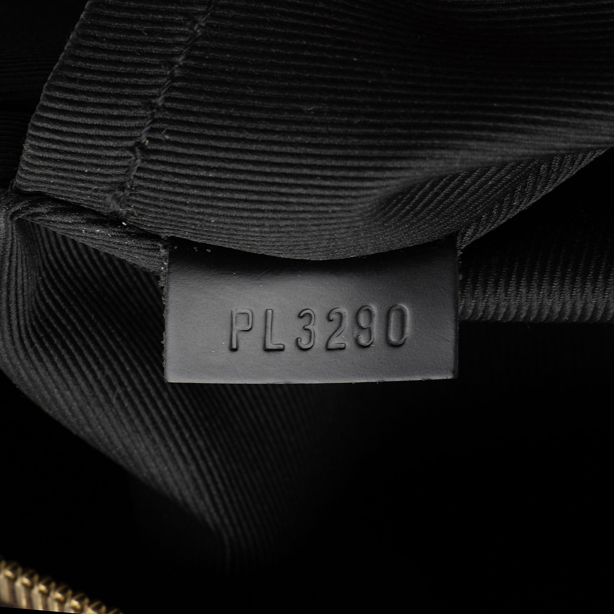 Louis Vuitton Monogram Canvas Palm Springs MM Backpack (SHF-Mq9MAS)