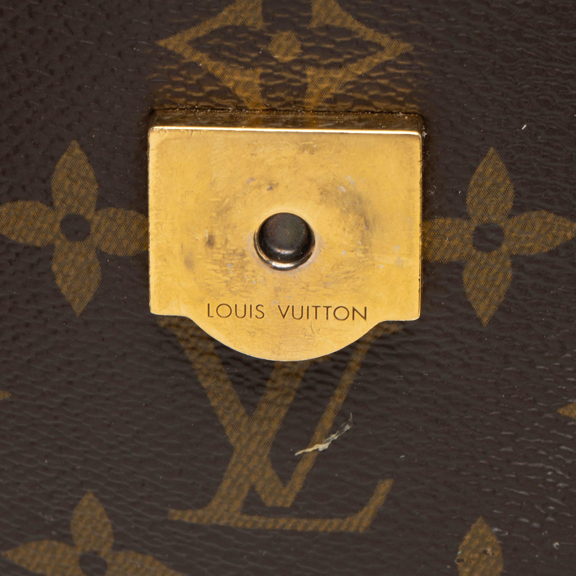 Louis Vuitton Monogram Canvas Passy Shoulder Bag - FINAL SALE (SHF-FyFeAZ)
