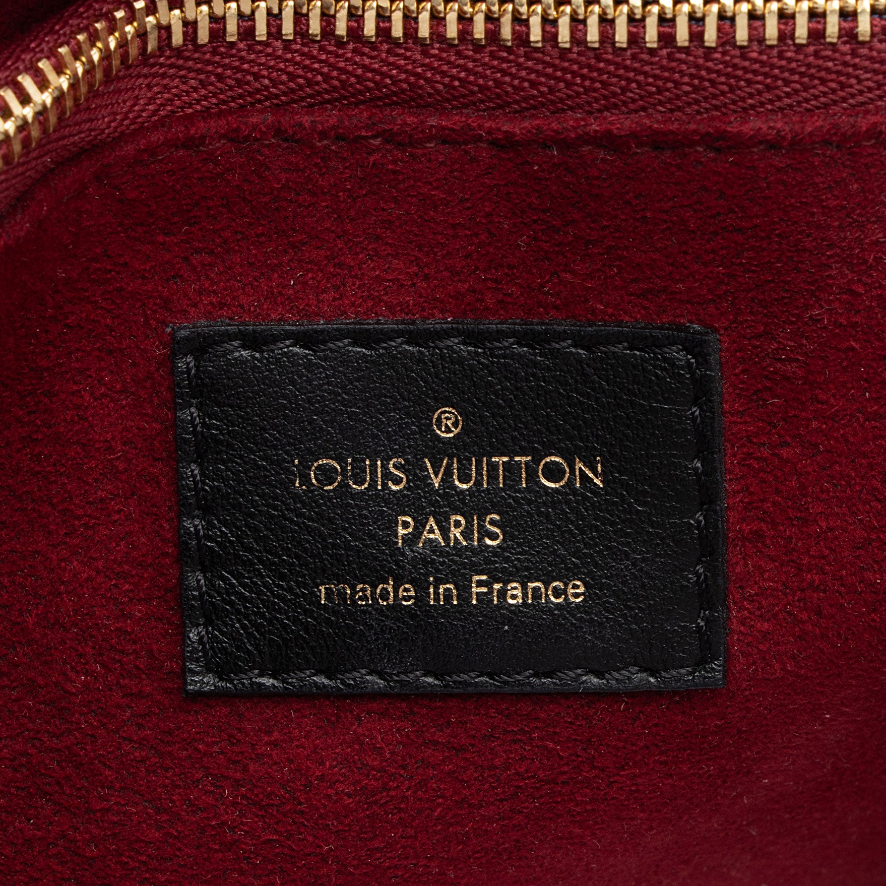 Louis Vuitton Monogram Canvas Passy Shoulder Bag (SHF-Cm87ct)