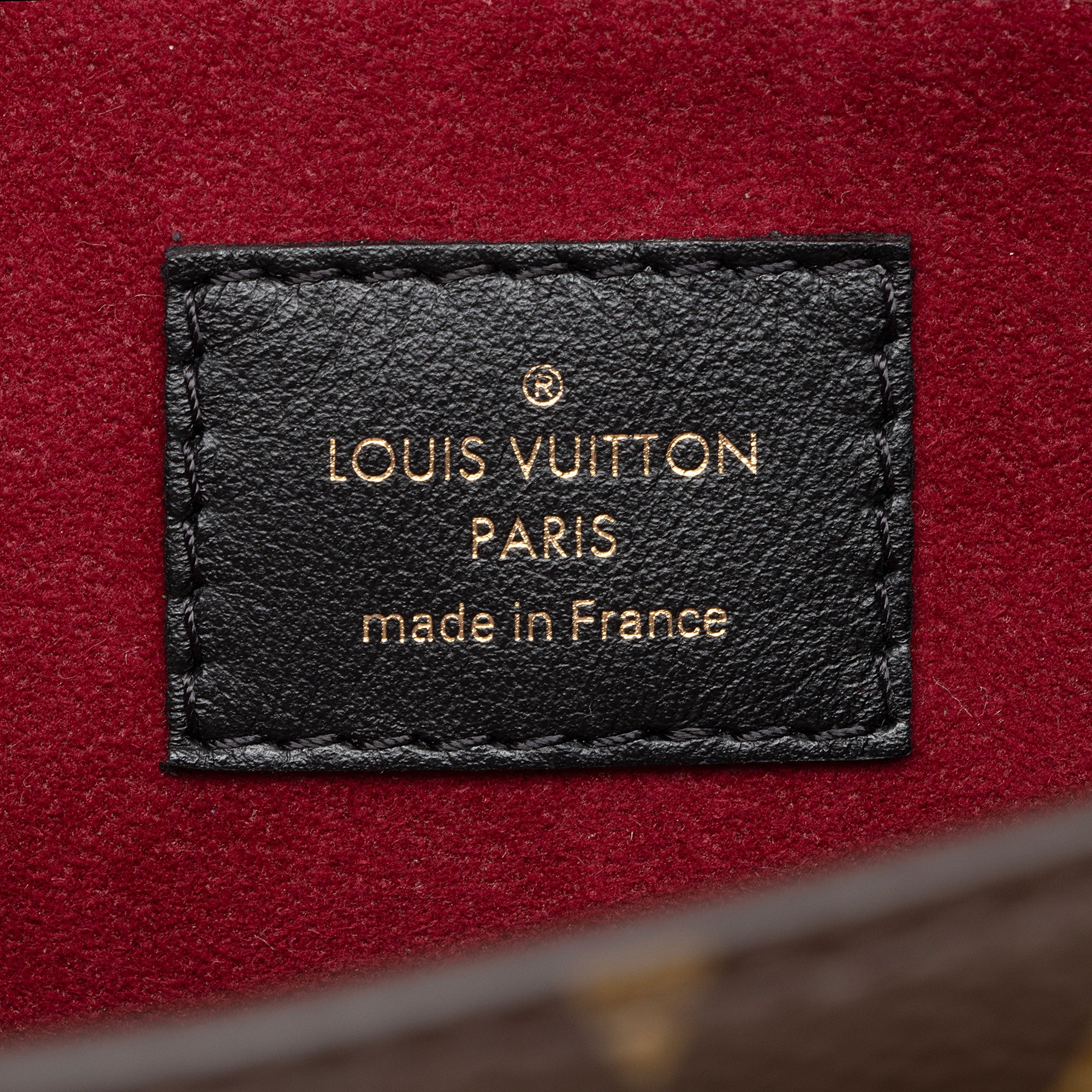 Louis Vuitton Monogram Canvas Passy Shoulder Bag (SHF-KeNiEF)
