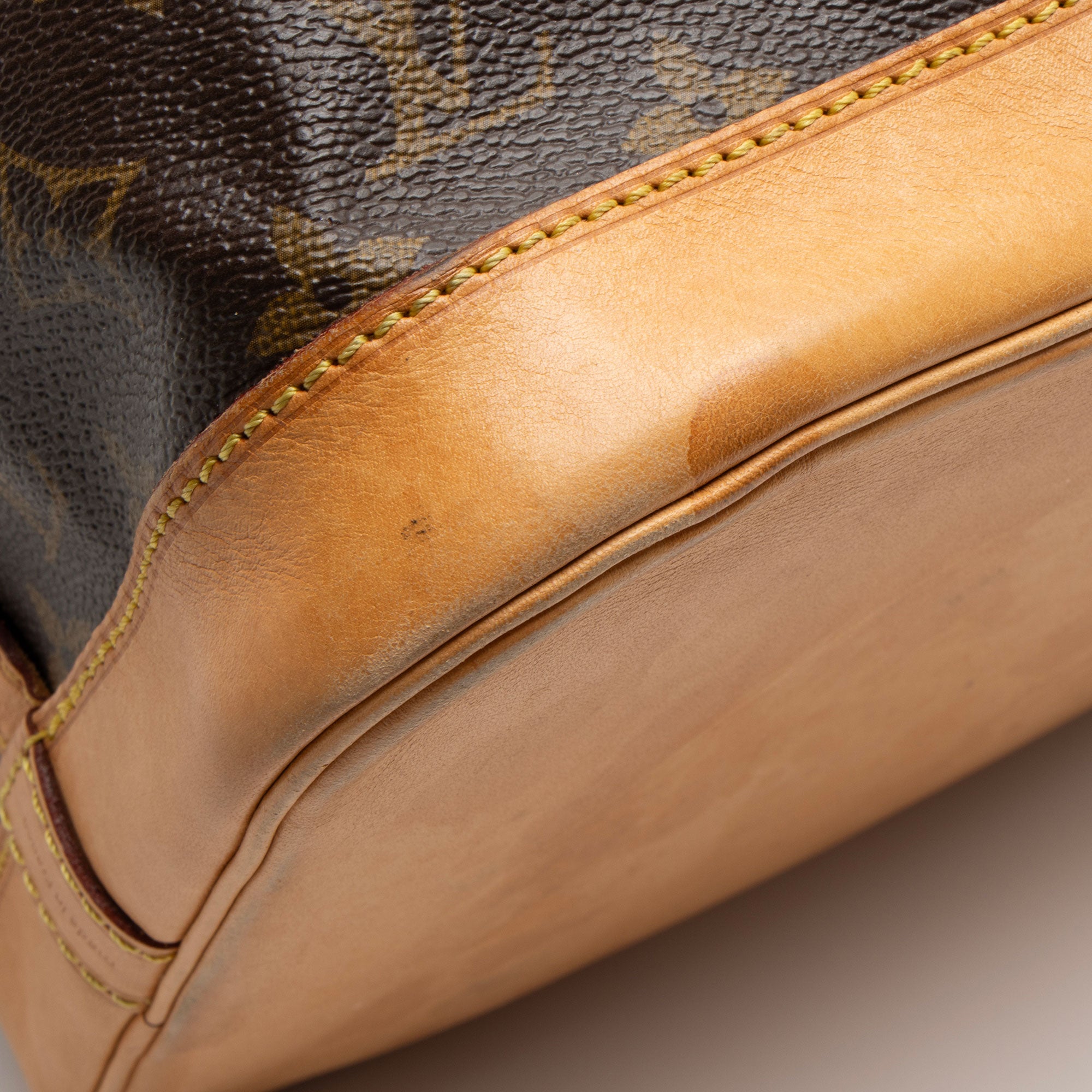 Louis Vuitton Monogram Canvas Petit Noe NM Shoulder Bag (SHF-nQEKHn)