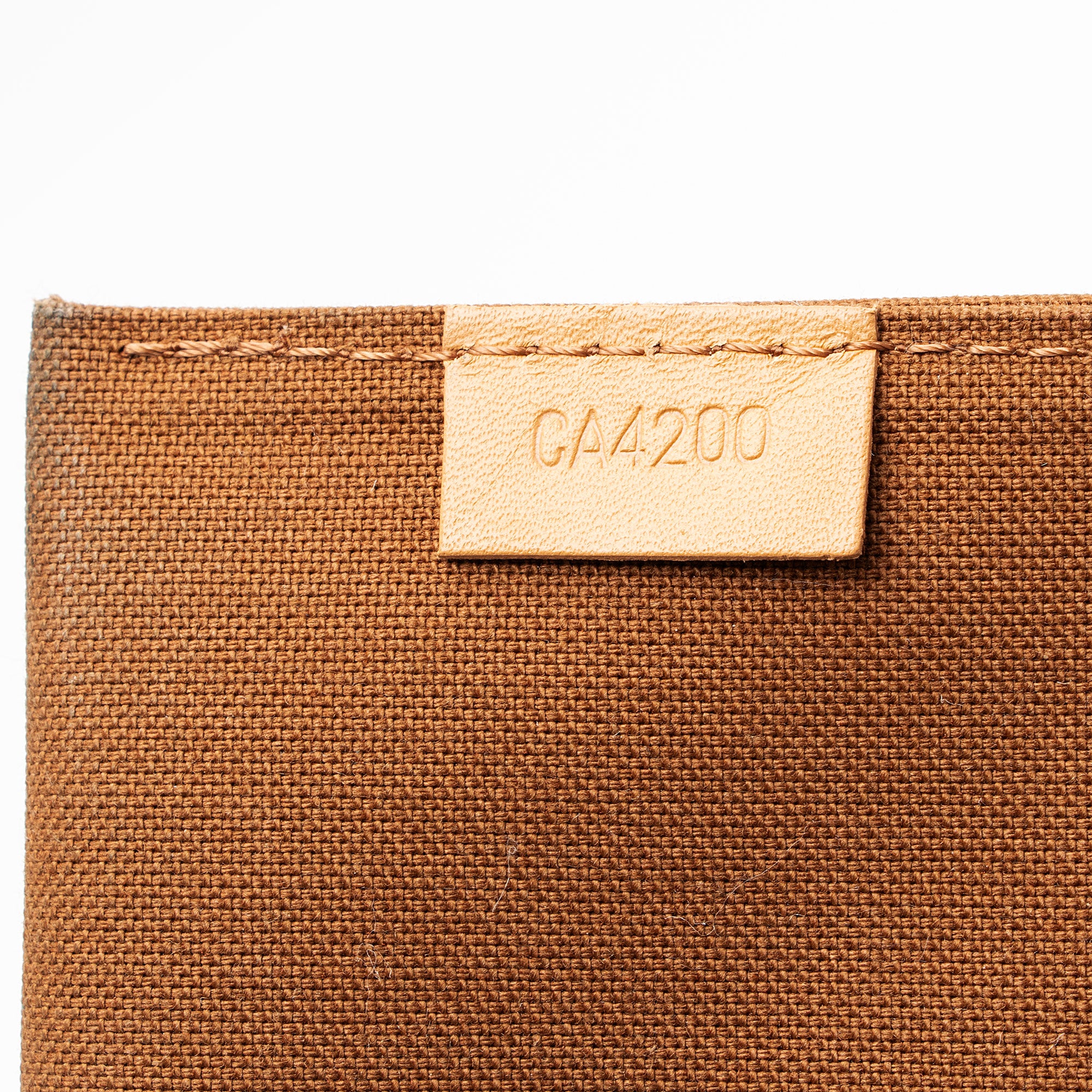 Louis Vuitton Monogram Canvas Petit Sac Plat Shoulder Bag (SHF-K9Hgyy)