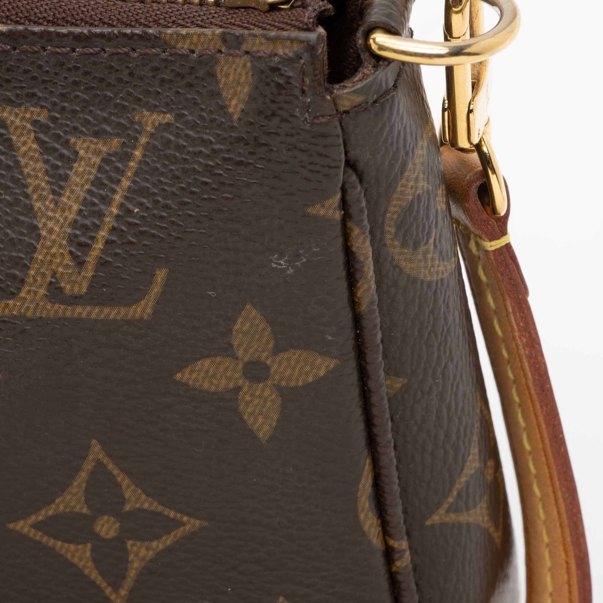Louis Vuitton Monogram Canvas Pochette Accessoires NM (SHF-mFj8Ts)