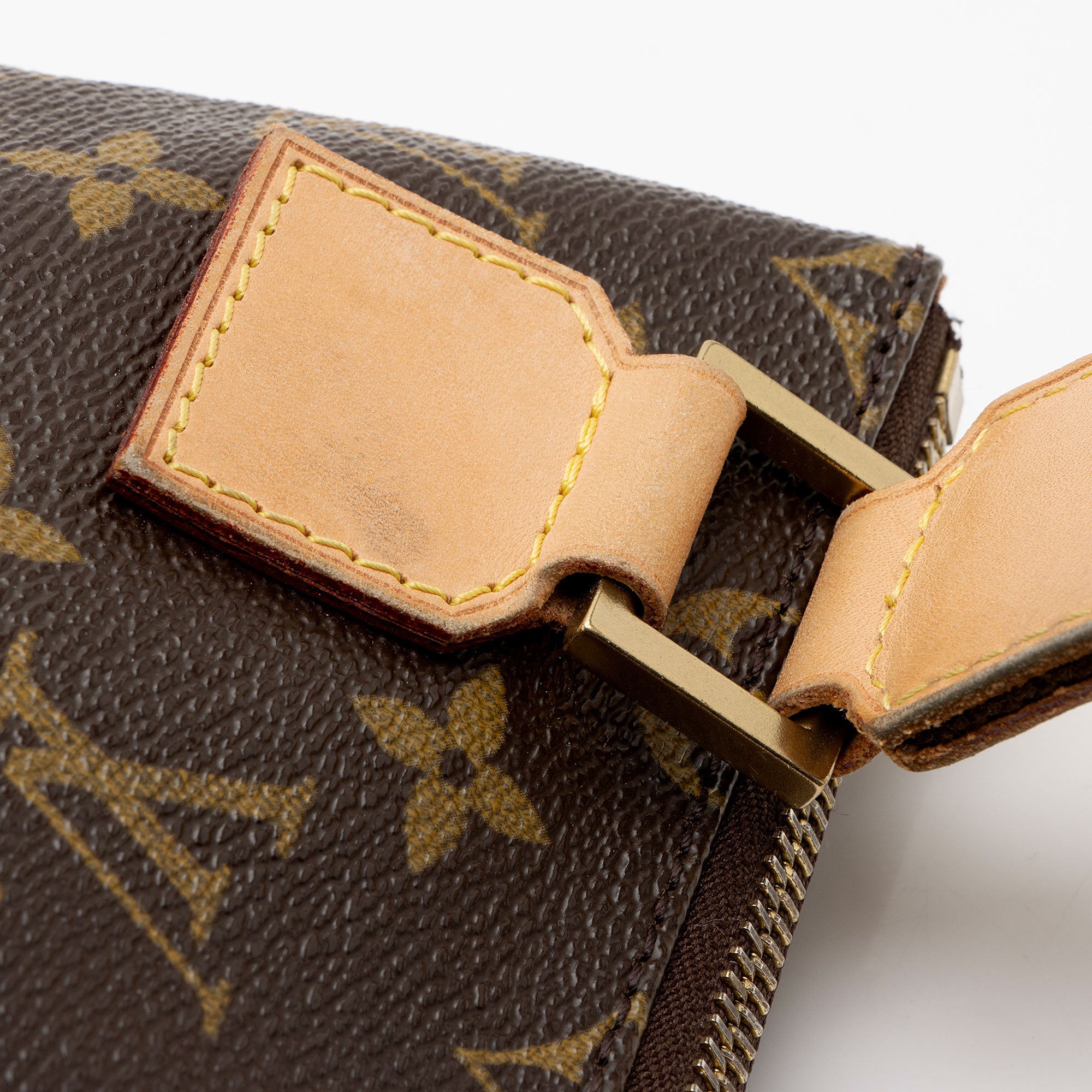 Louis Vuitton Monogram Canvas Pochette Bosphore Messenger (SHF-hgoYEp)