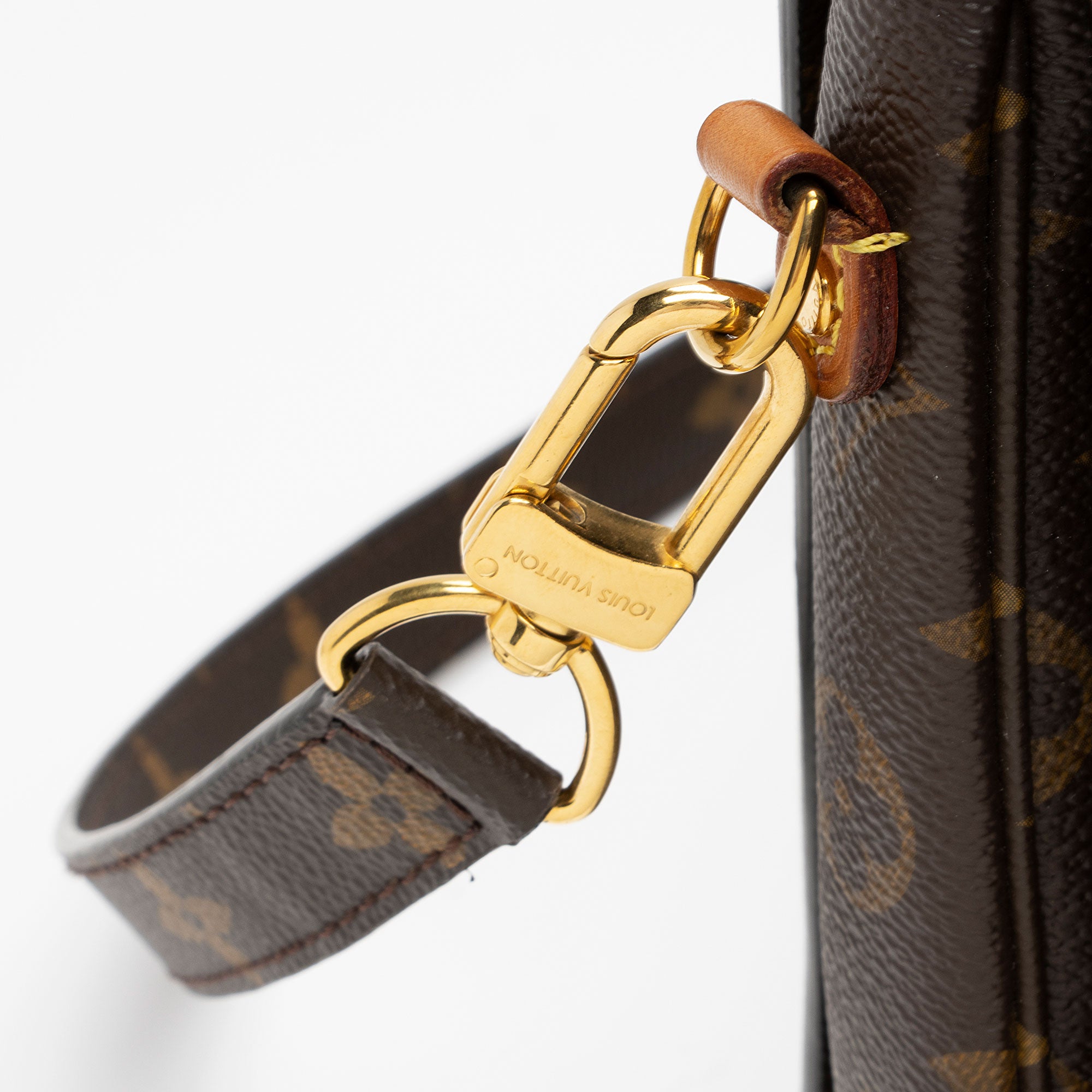 Louis Vuitton Monogram Canvas Pochette Metis Shoulder Bag (SHF-qI76Nd)