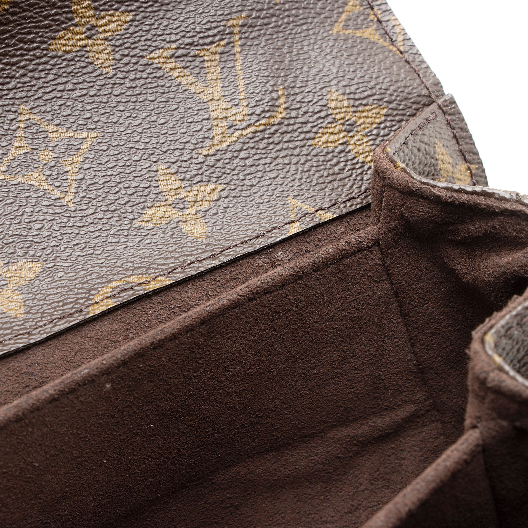 Louis Vuitton Monogram Canvas Pochette Metis Shoulder Bag (SHF-QcZc3C)