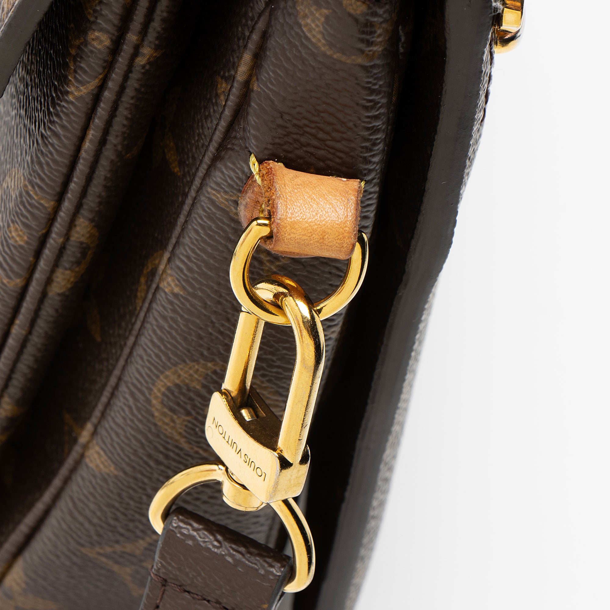 Louis Vuitton Monogram Canvas Pochette Metis Shoulder Bag