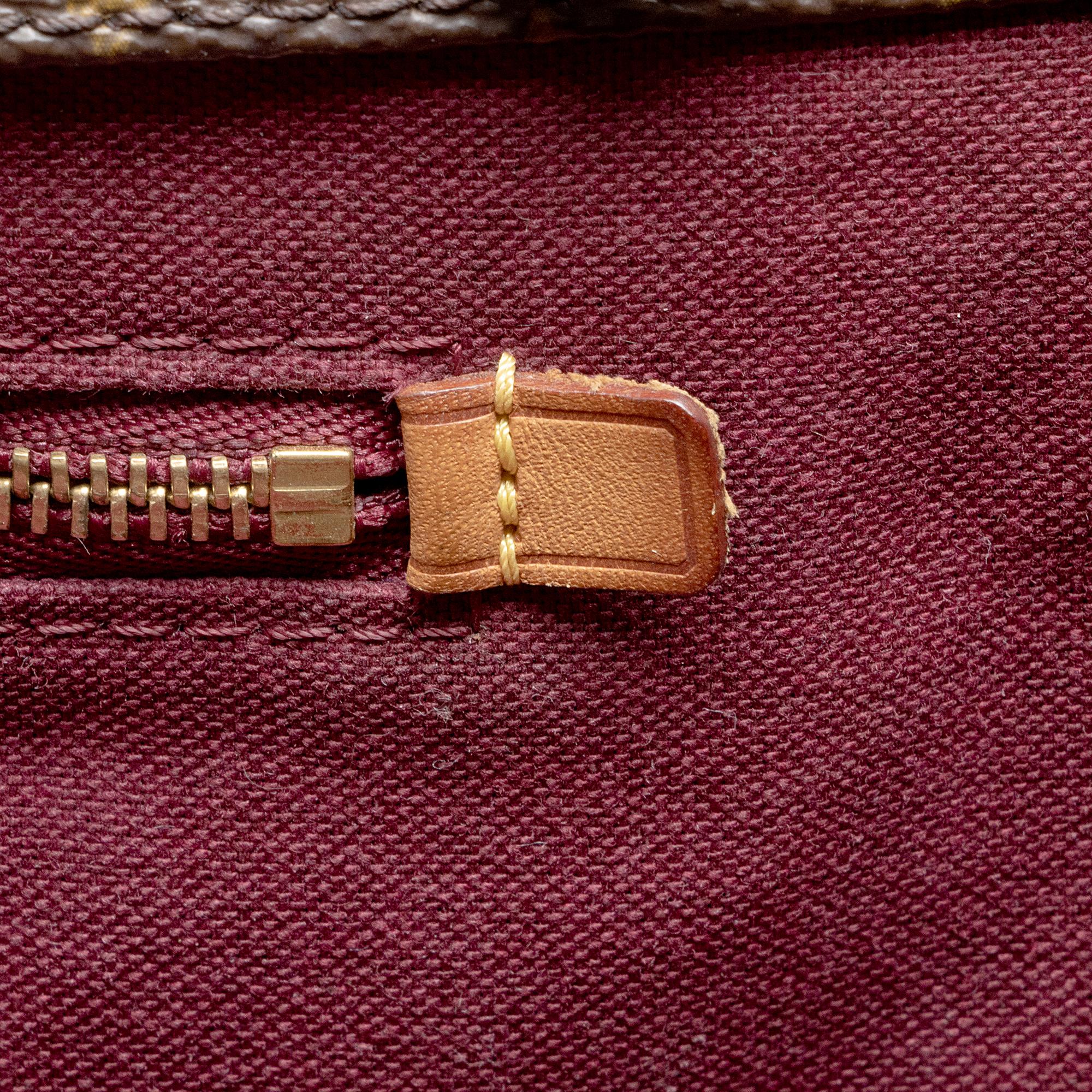 Louis Vuitton Monogram Canvas Raspail MM Tote (SHF-lu0gtR)