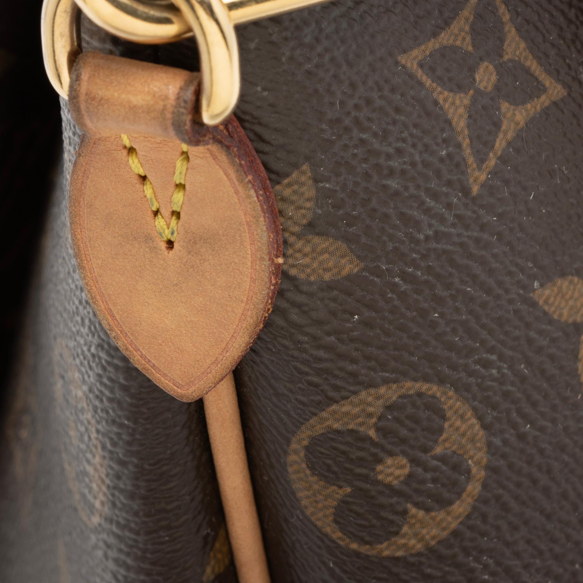 Louis Vuitton Monogram Canvas Rivoli PM Tote (SHF-23419)