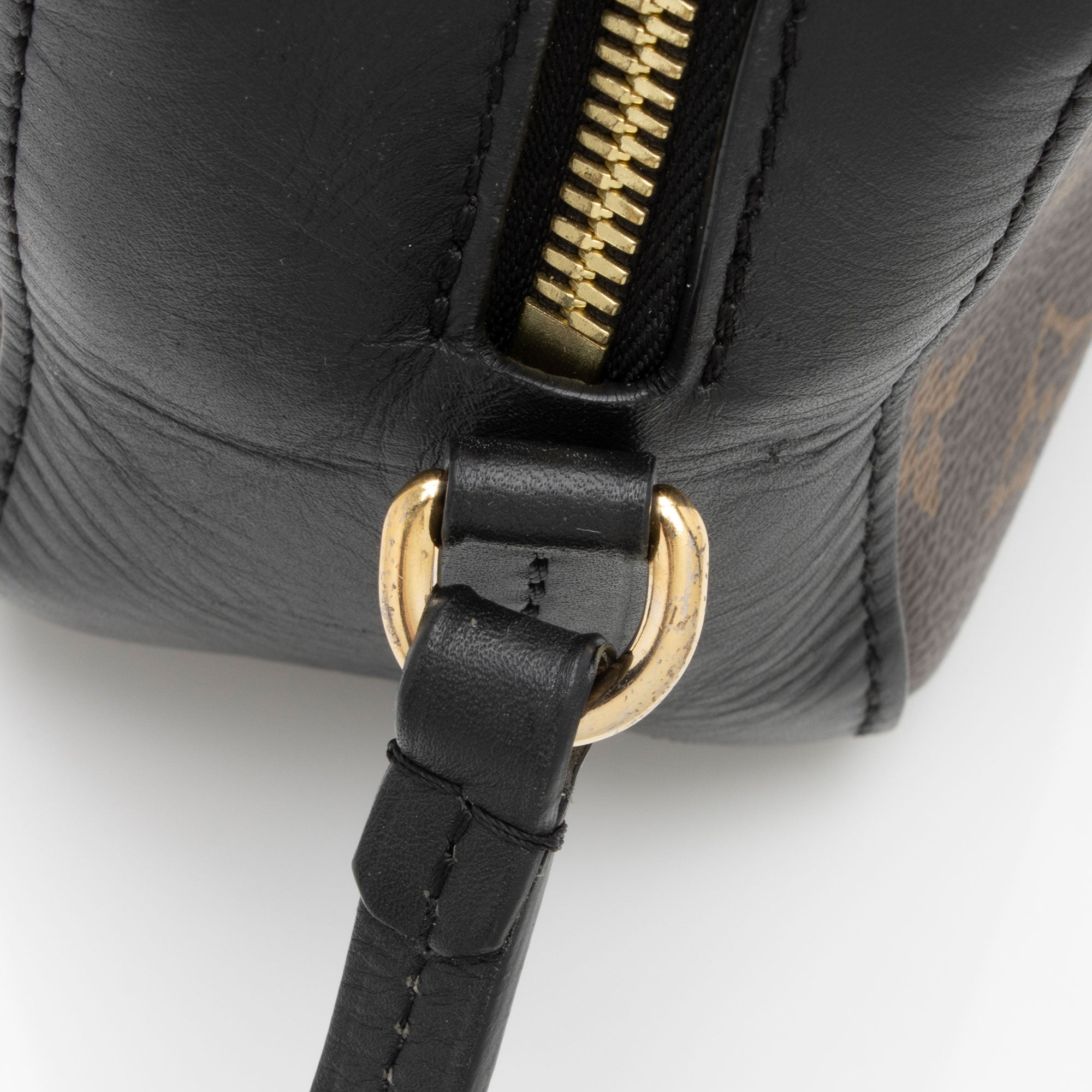 Louis Vuitton Monogram Canvas Saintonge Shoulder Bag (SHF-ETFrLO)