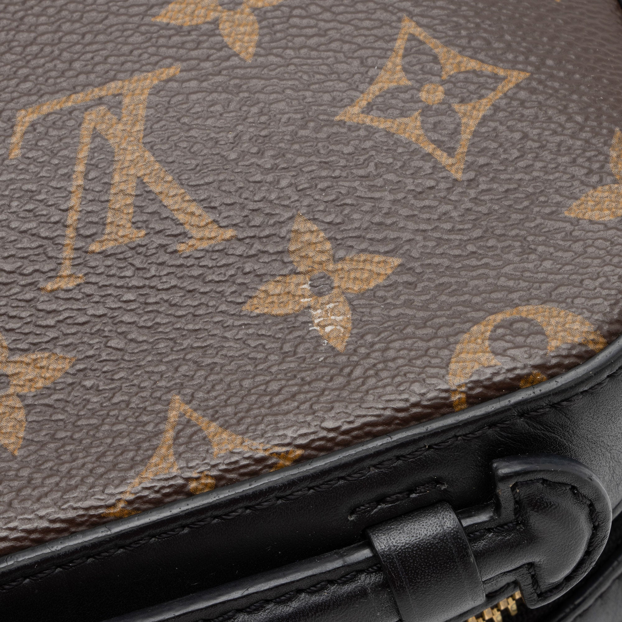 Louis Vuitton Monogram Canvas Saintonge Shoulder Bag (SHF-ETFrLO)