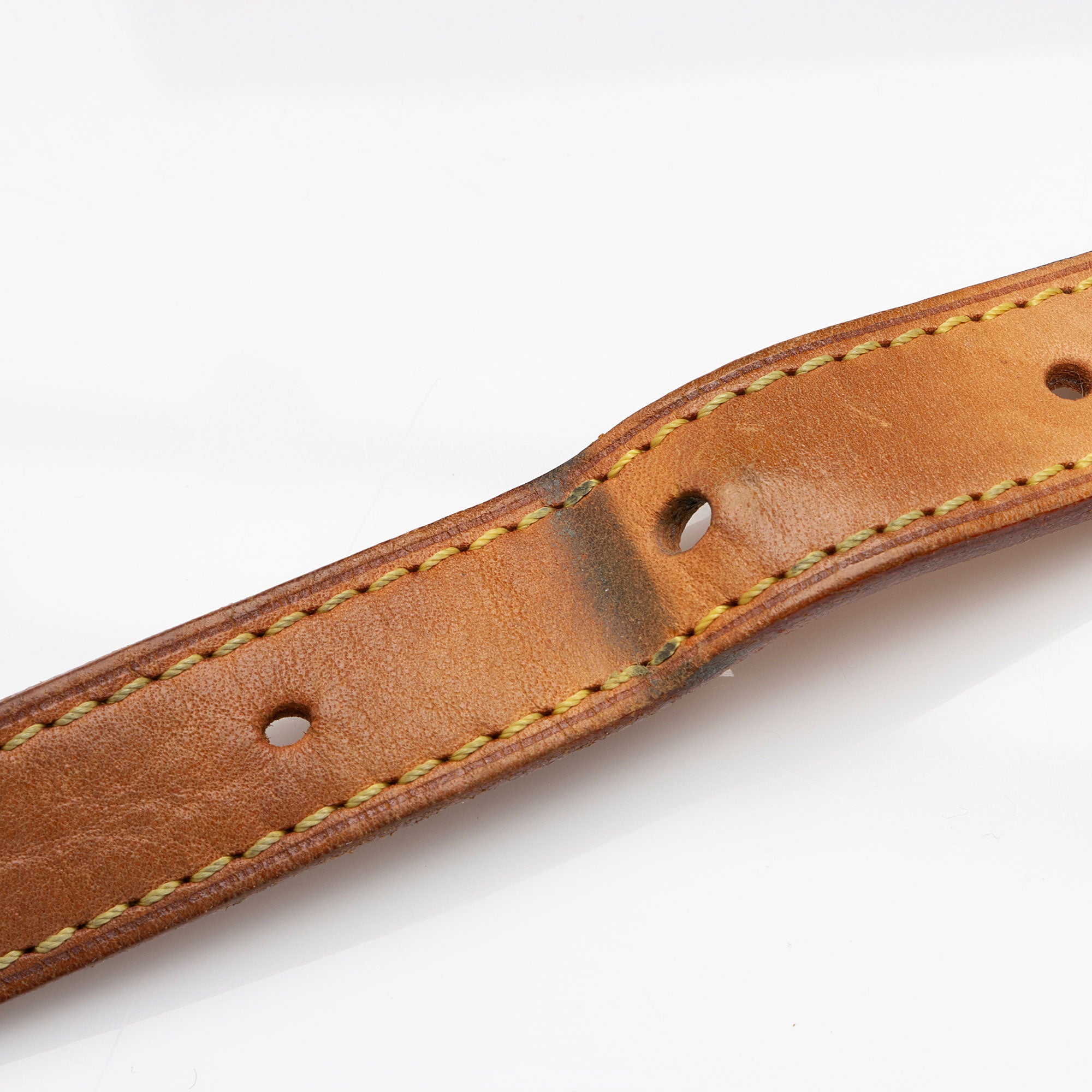 Louis Vuitton Monogram Canvas Saumur 30 Messenger Bag (SHF-0asoJo)