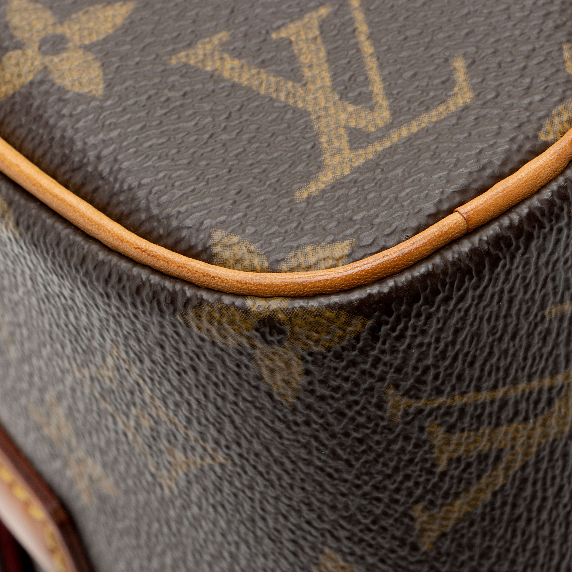 Louis Vuitton Monogram Canvas Sonatine Satchel (SHF-Wy42xp)