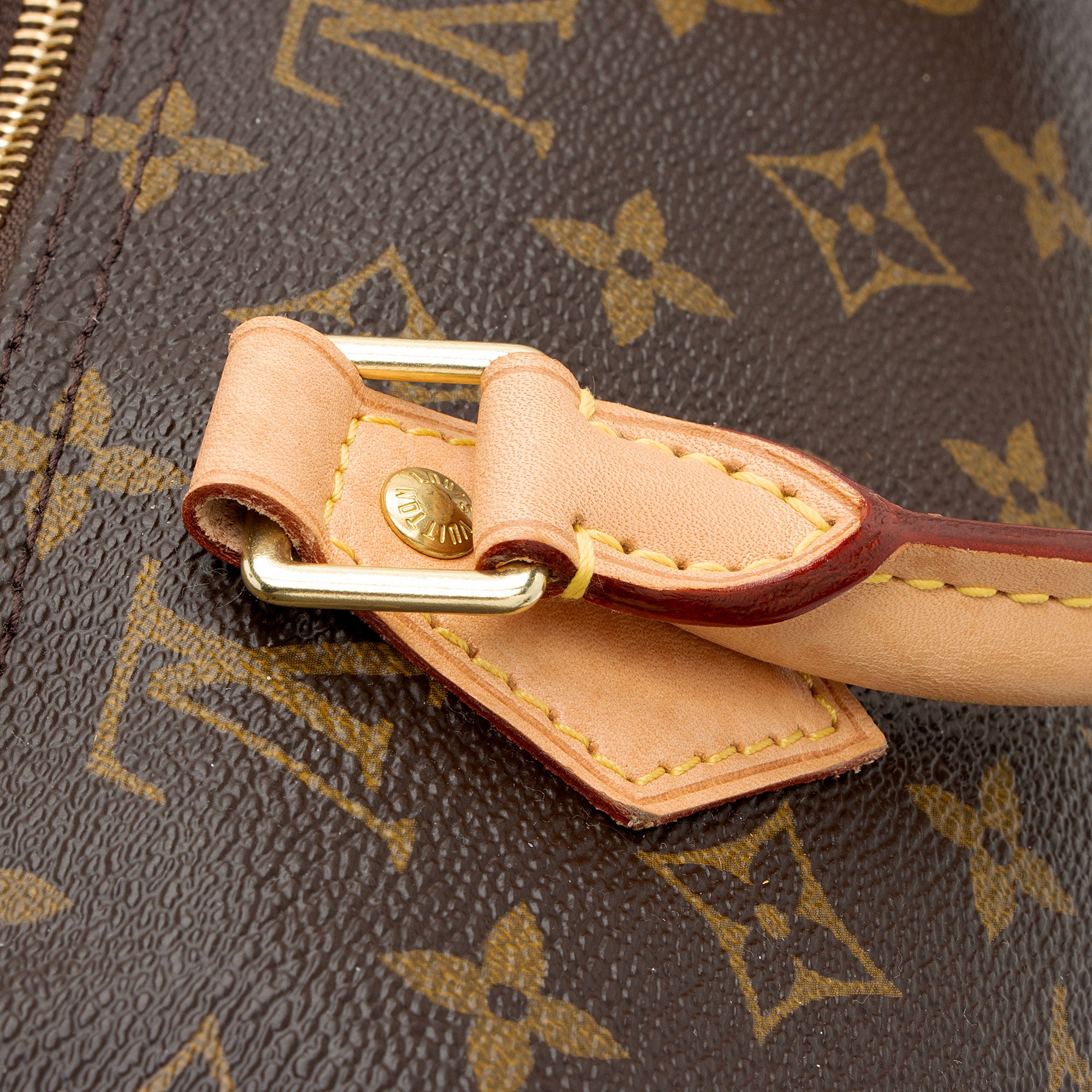 Louis Vuitton Monogram Canvas Speedy 40 Satchel (SHF-Z2EgbN)