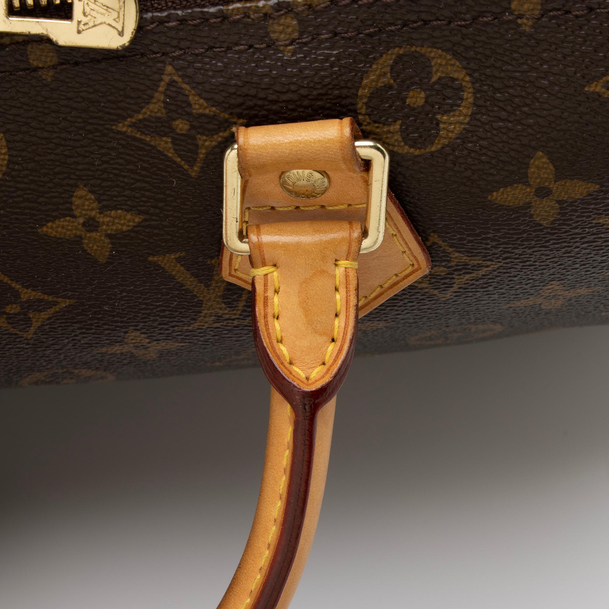 Louis Vuitton Monogram Canvas Speedy Bandouliere 30 Satchel (SHF-1ROIvf)