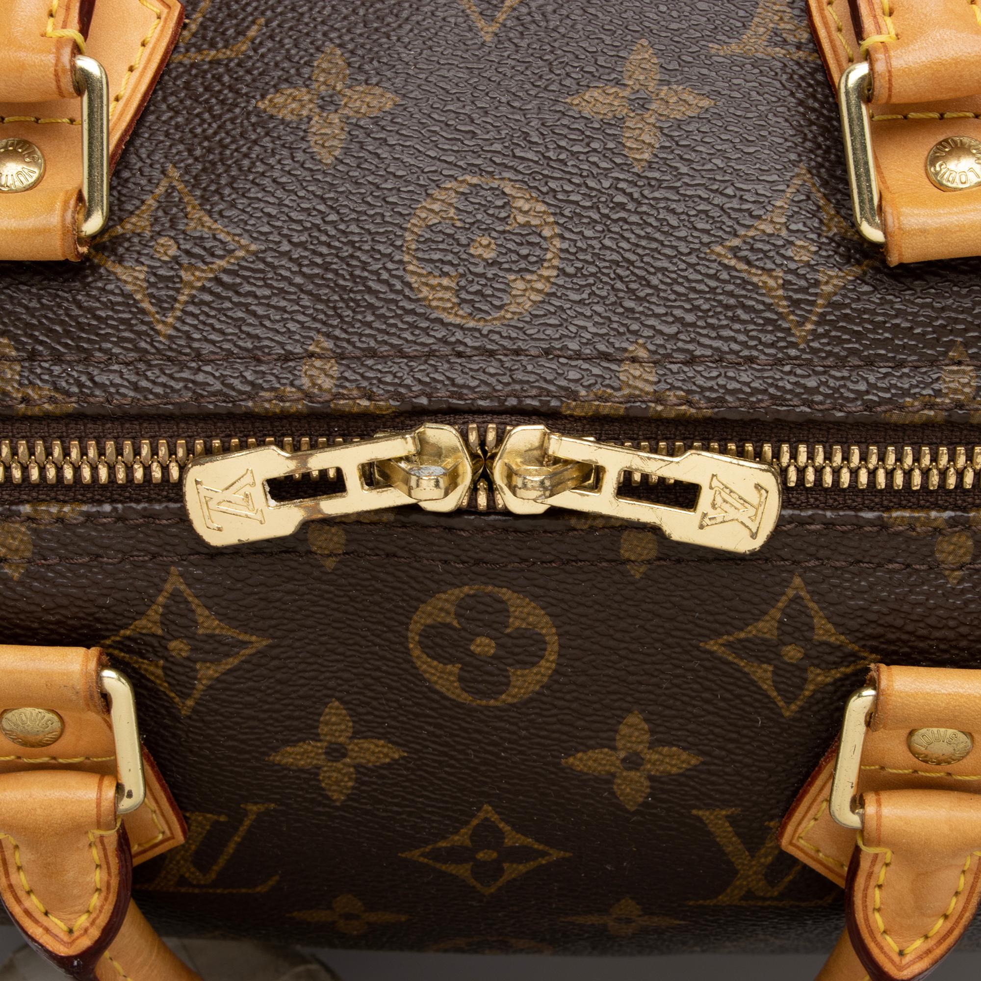 Louis Vuitton Monogram Canvas Speedy Bandouliere 30 Satchel (SHF-1ROIvf)