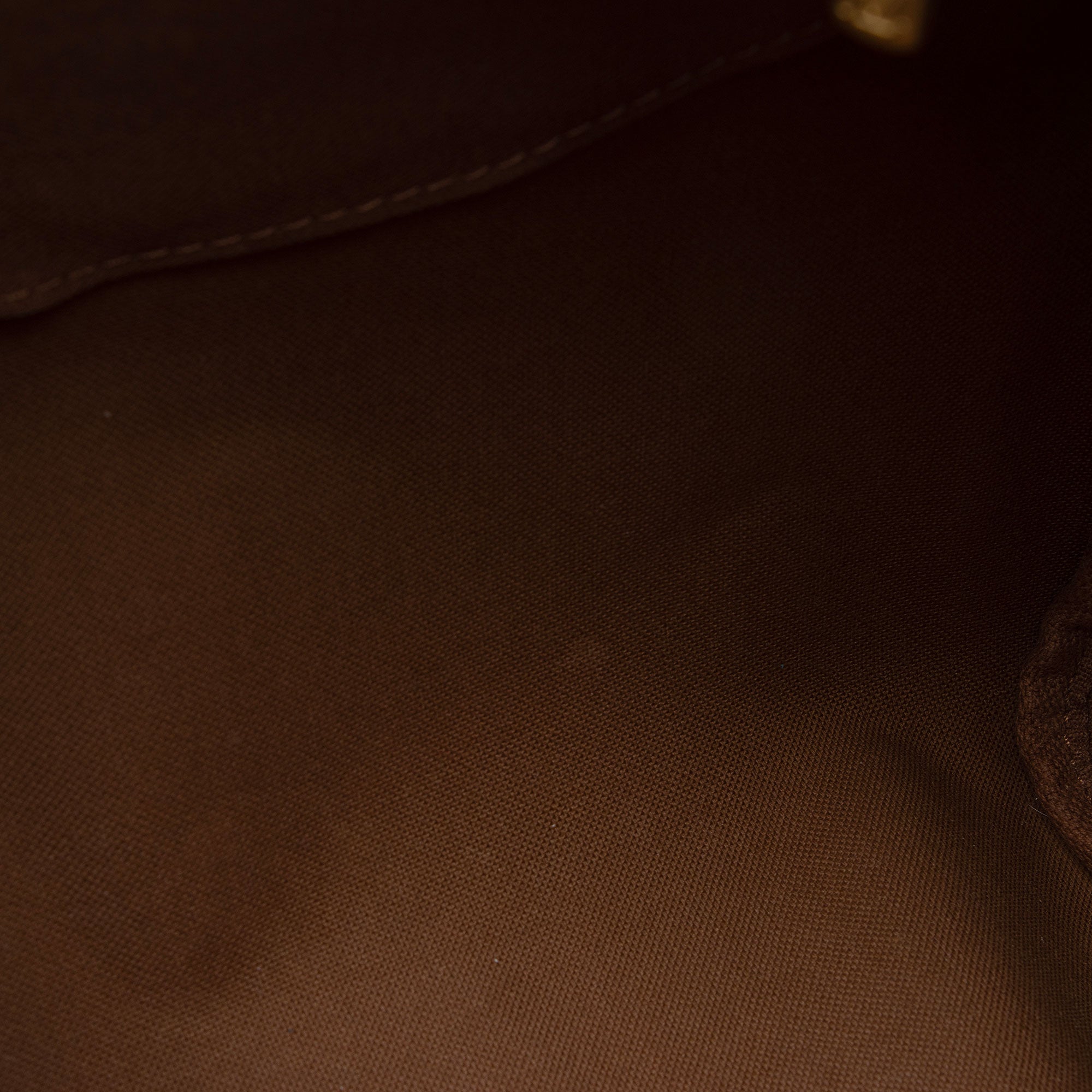 Louis Vuitton Monogram Canvas Speedy Bandouliere 30 Satchel (SHF-aR0xiW)