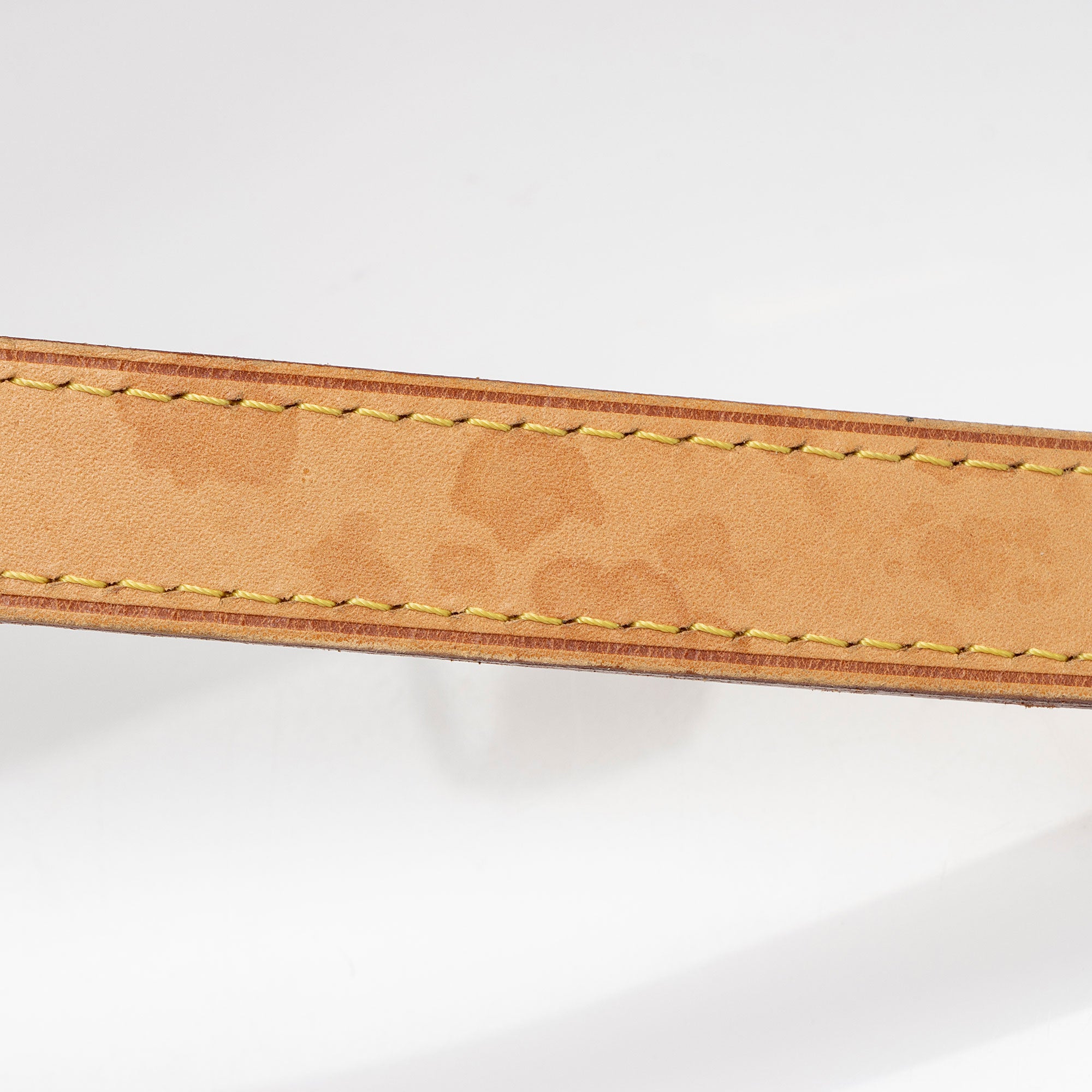 Louis Vuitton Monogram Canvas Speedy Bandouliere 35 Satchel (SHF-a265Zd)