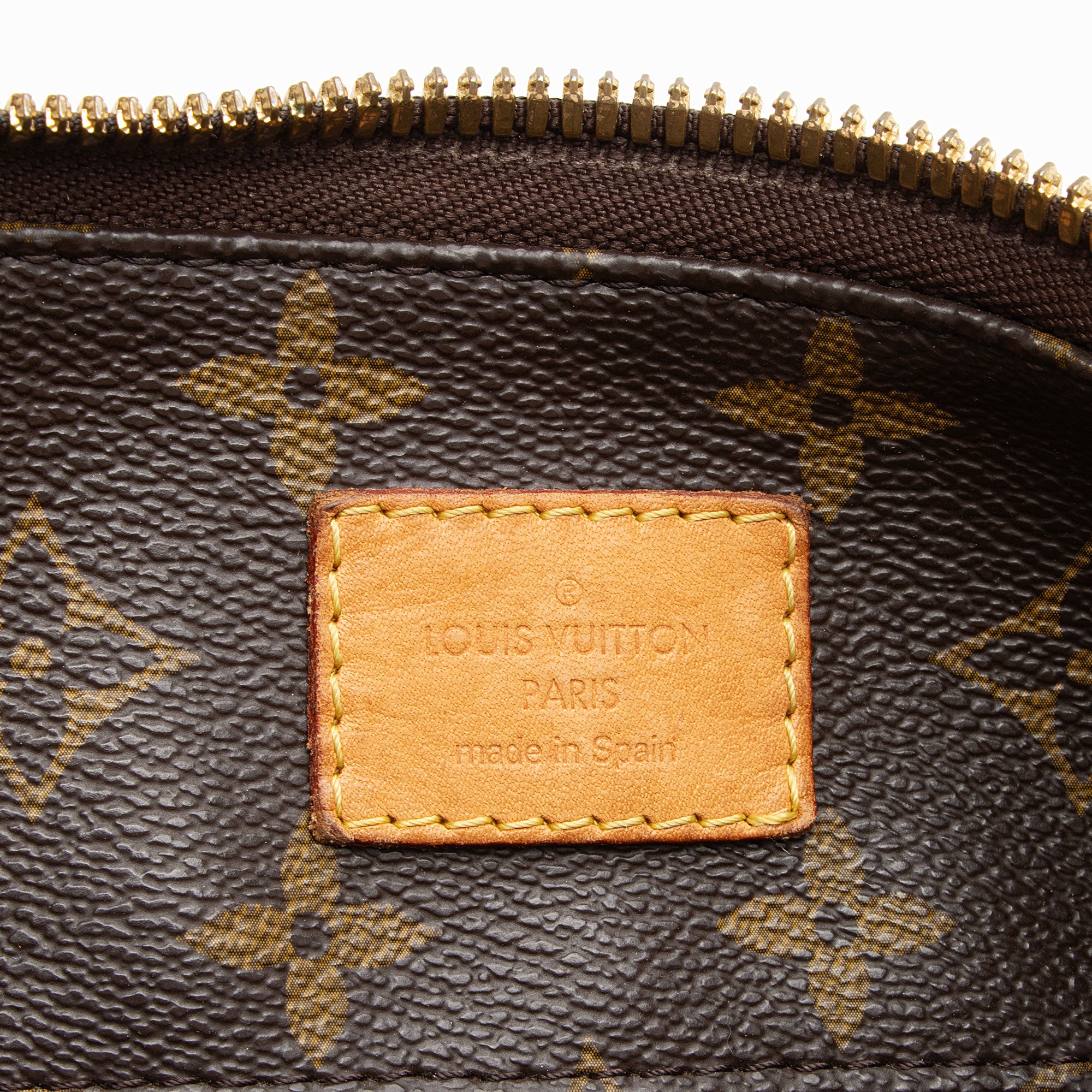 Louis Vuitton Monogram Canvas Sully PM Shoulder Bag (SHF-UwesCg)