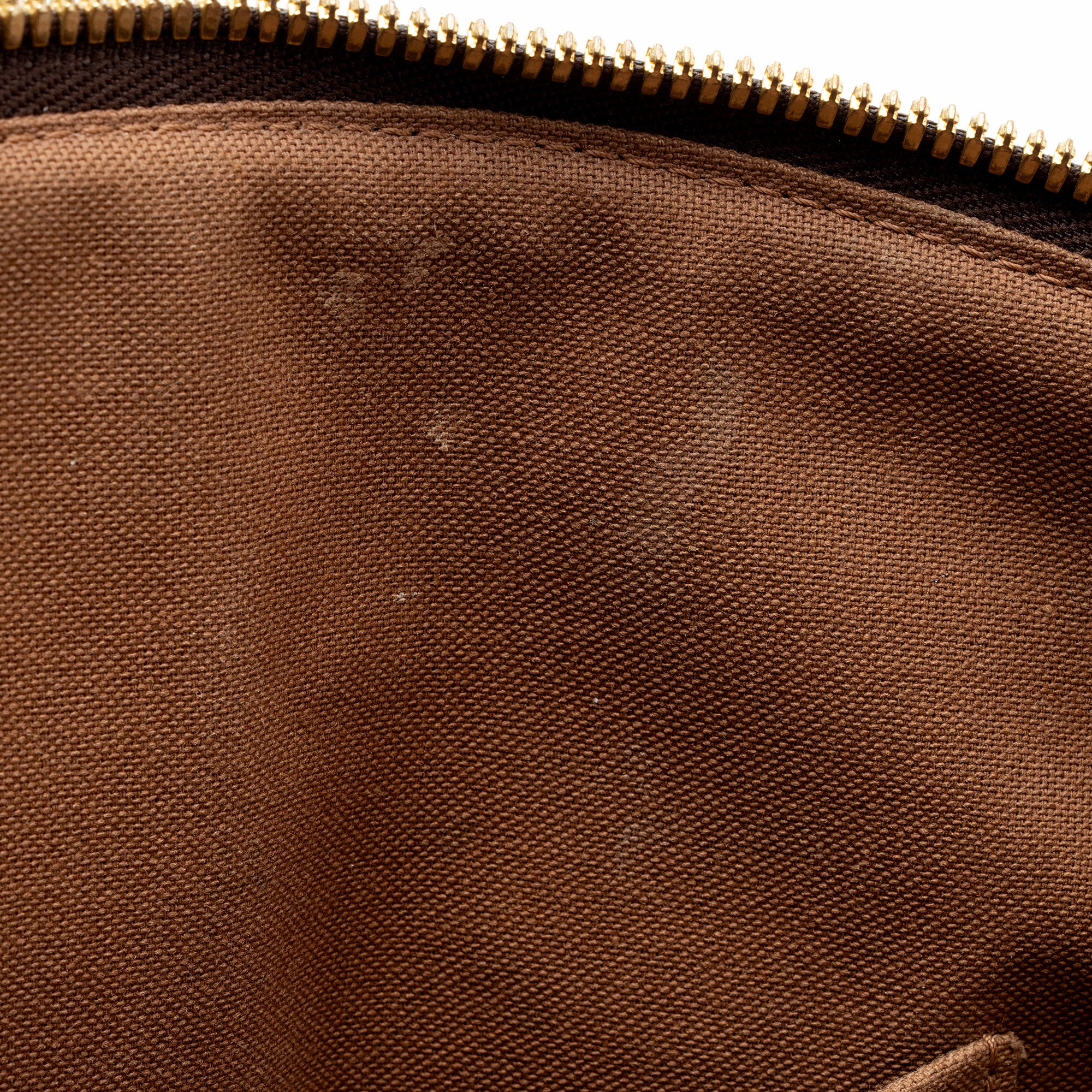 Louis Vuitton Monogram Canvas Tivoli GM Satchel (SHF-W1jxop)