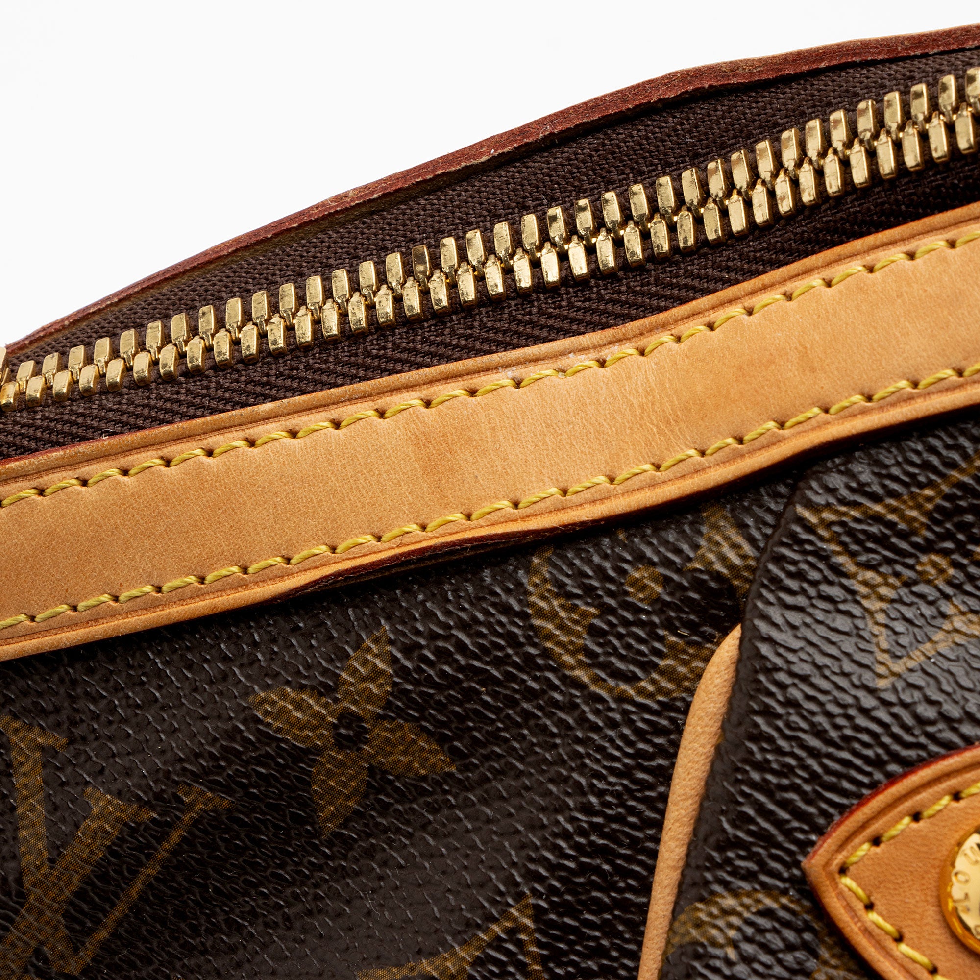 Louis Vuitton Monogram Canvas Tivoli GM Satchel (SHF-W1jxop)